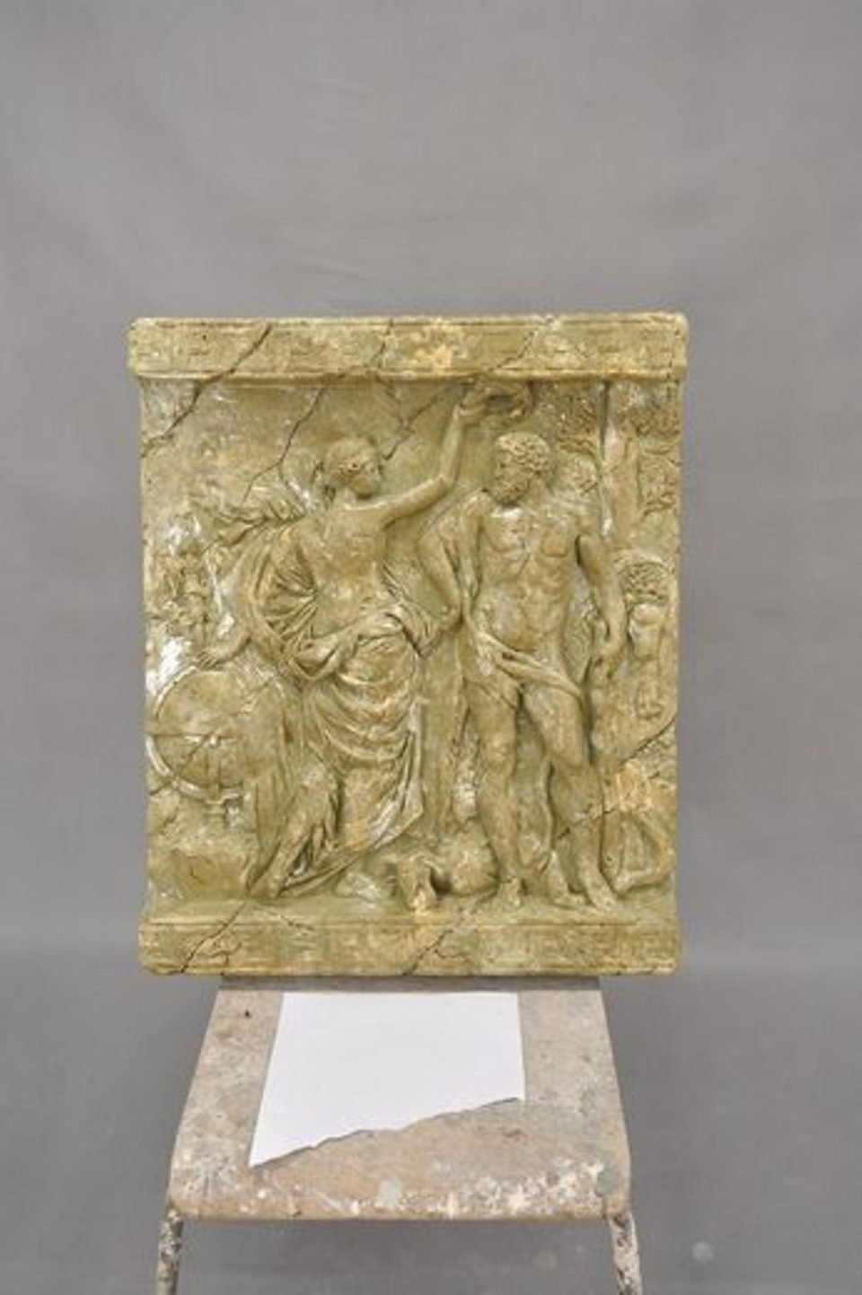 JVmoebel Skulptur Herkules Antik Stil Relief Wand Gemälde Antike Handarbeit Gott Bild Gold