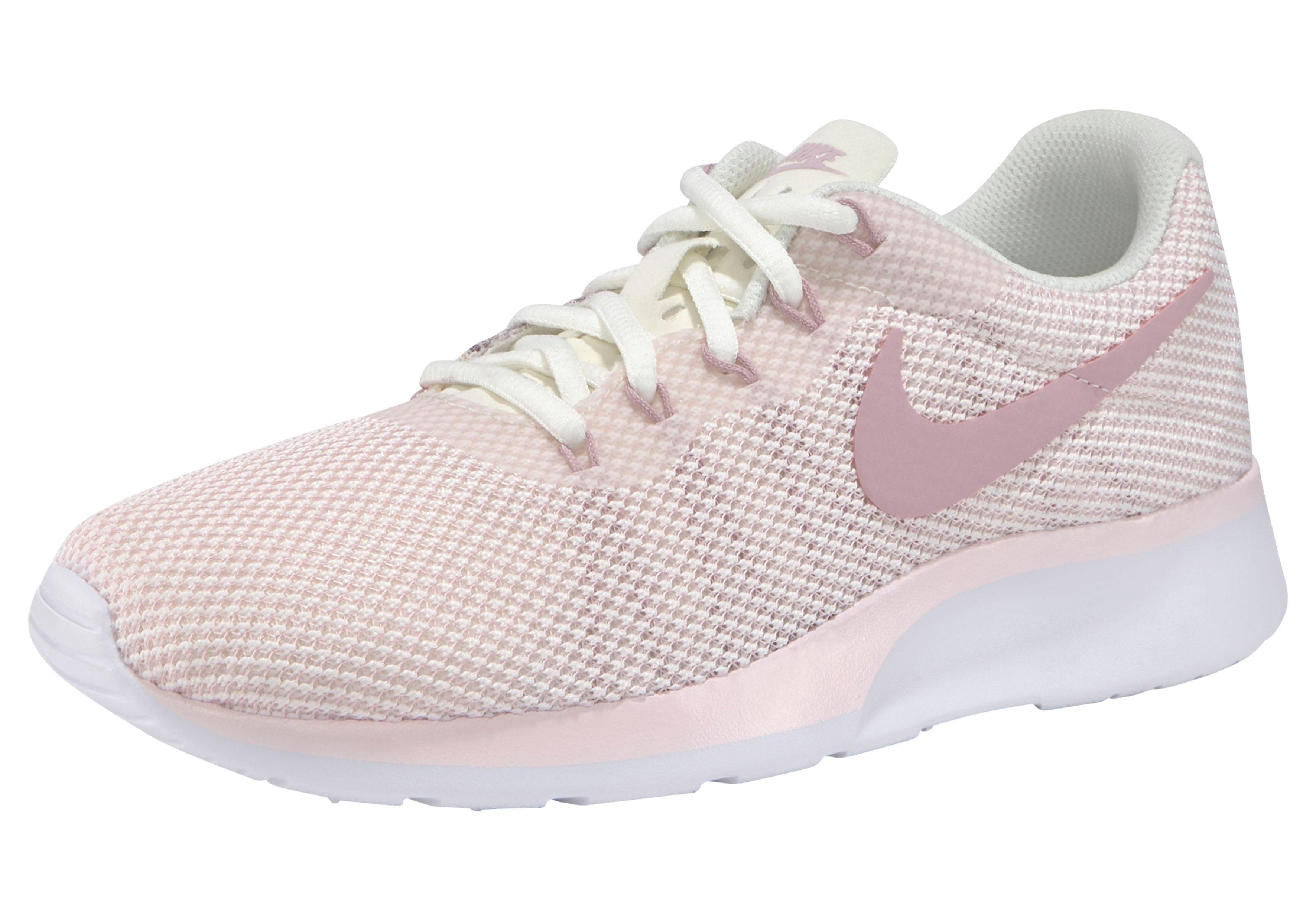 nike sneaker tanjun racer
