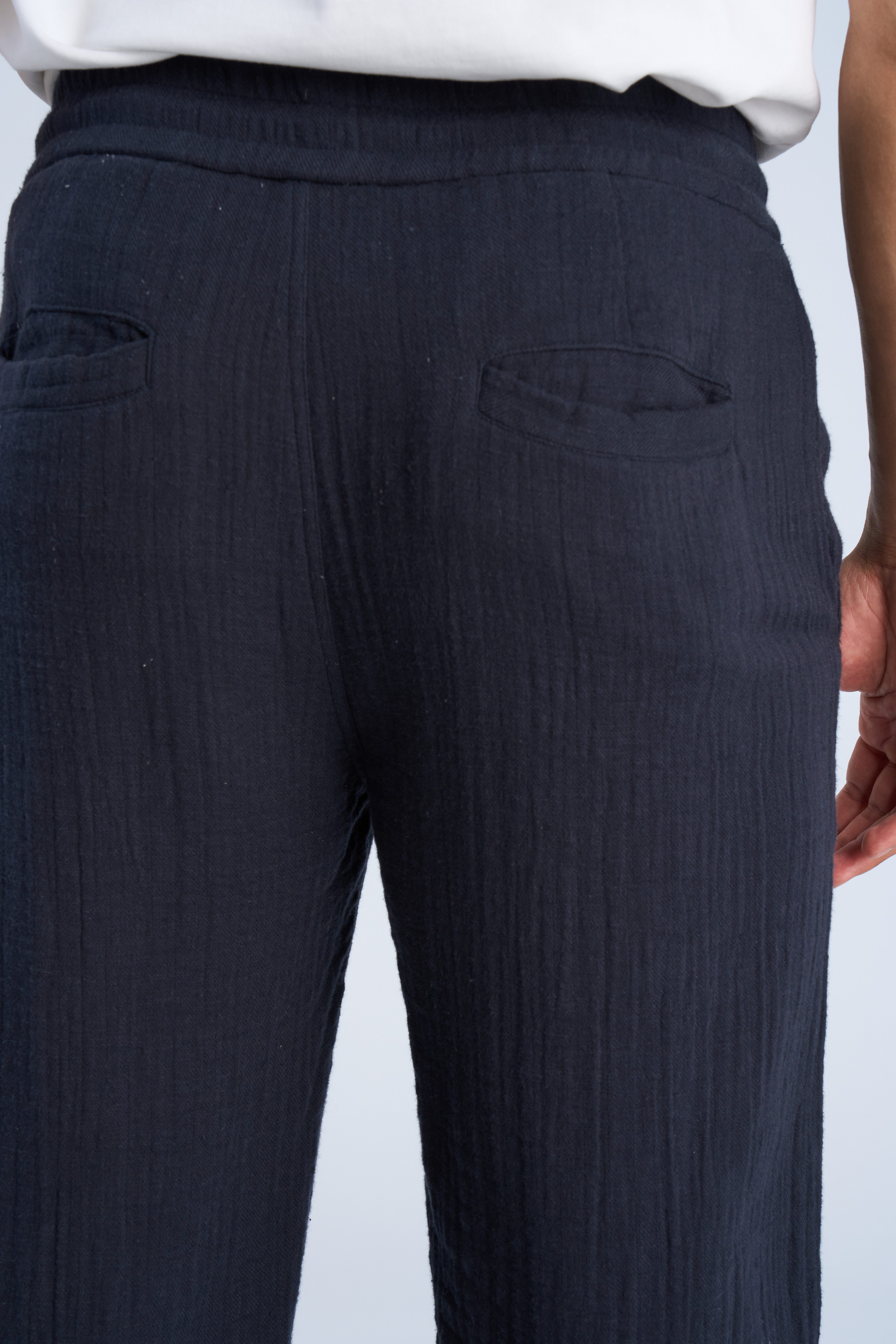 LINDBERGH Stoffhose Sommerhose in Leinen-Optik und mit Gummizug - Weiter Schnitt