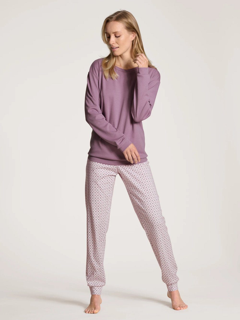 CALIDA Pyjama Calida Bündchenpyjama lila 41557 (1 Stück, 1 tlg., 1 Stück)  100% Baumwolle
