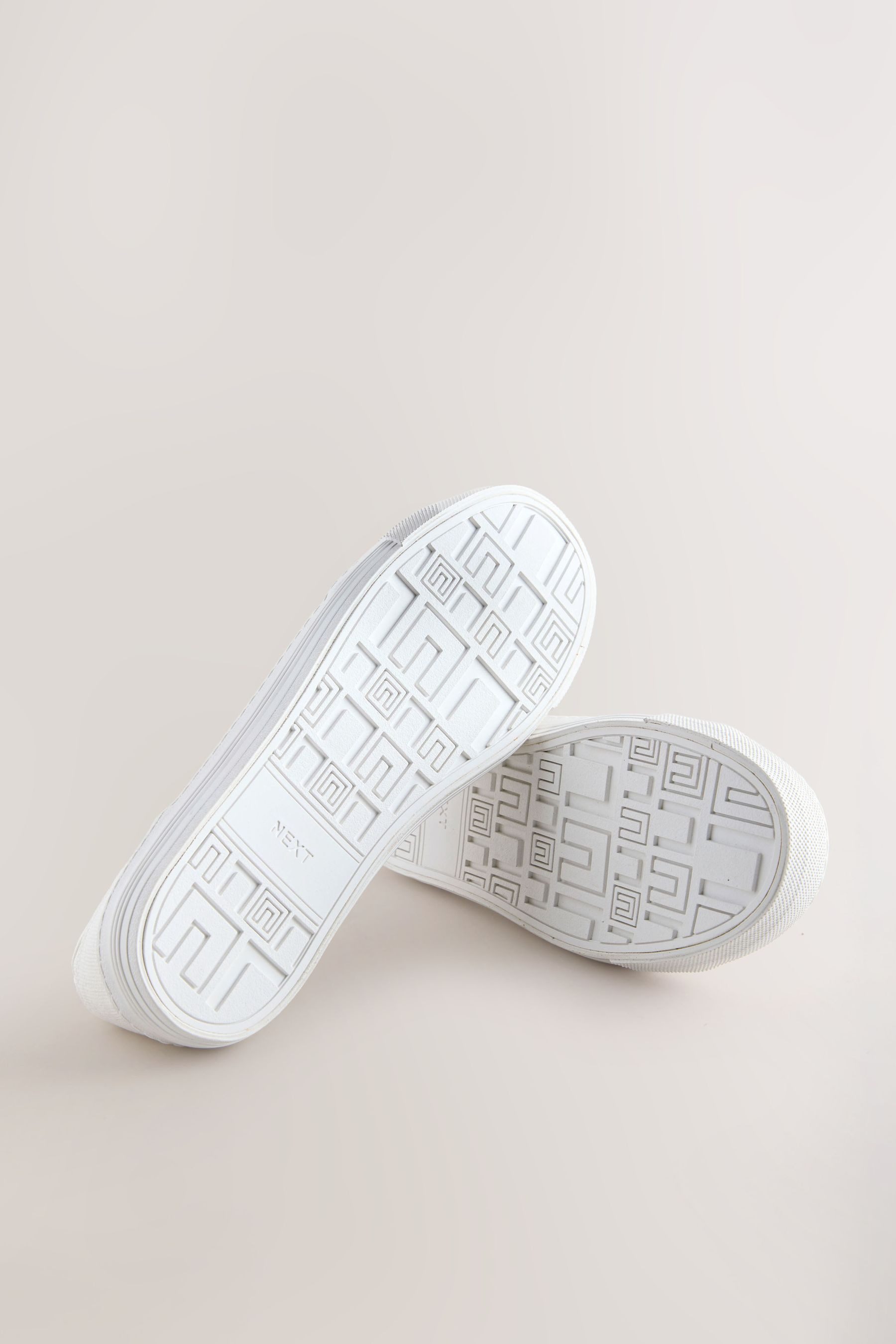 Next Forever Comfort® Baseball-Sneaker aus Canvas Sneaker (1-tlg)