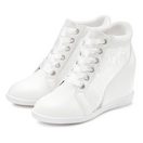 LASCANA Freizeitschuh, Halbschuh, Keilstiefelette, Sneaker, Stiefelette mit innenliegendem Keilabsatz und eleganten Spitzendetails