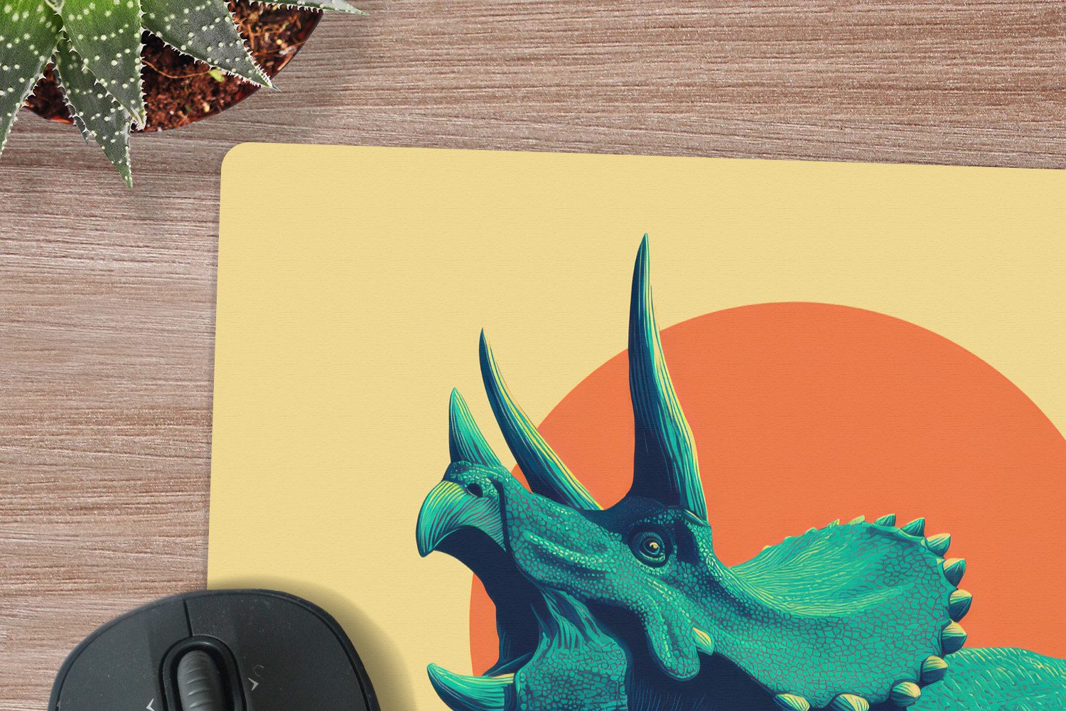 MuchoWow Mauspad Triceratops - Kreis - Orange - Hörner (1-St), Schreibtischunterlage, Gaming Deko PC, Gaming Setup, 40x40 cm