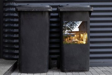 MuchoWow Wandsticker Terrasse einer italienischen Villa (1 St), Mülleimer-aufkleber, Mülltonne, Sticker, Container, Abfalbehälter