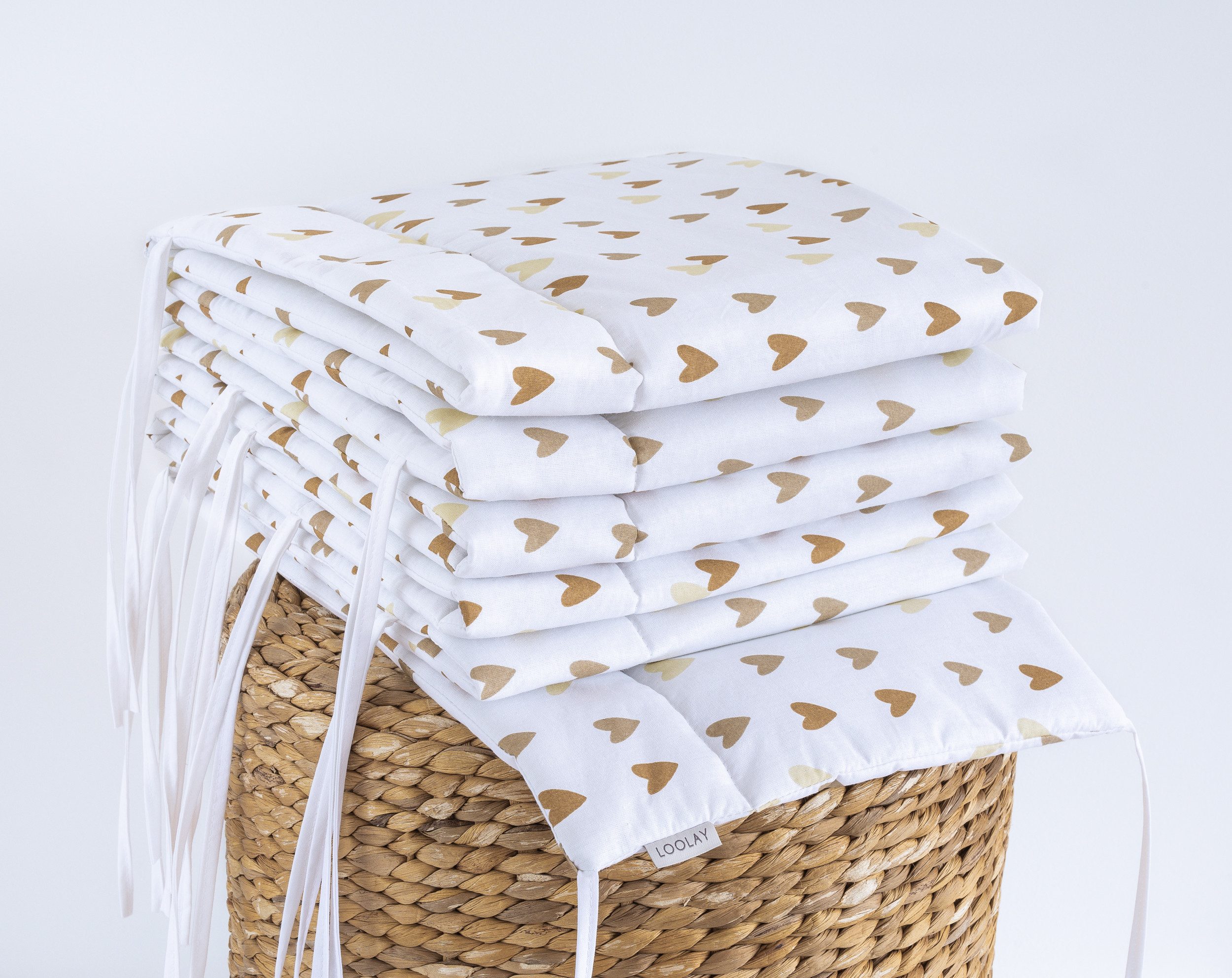 Loolay Bettnestchen 2026 TREND Muster Babybett BETTUMRANDUNG 420, 360, 210, 180 x 30cm, (Neugeborene Baby Erstausstattung PREMIUM Geschenk HASE, ROSE, IGEL, HERZ, Bärchen, Babybett Umrandung Kopfschutz Nestchen Babynest für Mädchen und Junge), 100% Europäische Stoffe und Kleinserien-Nähen! Geschenk!