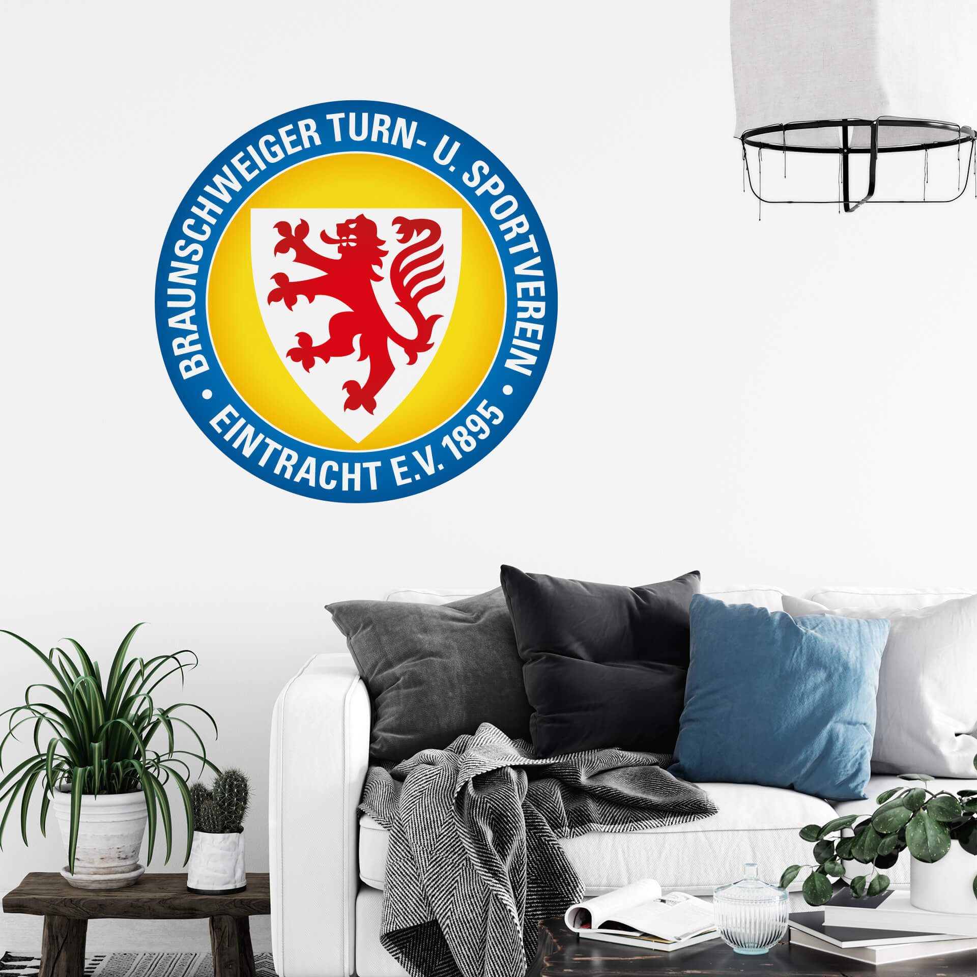Eintracht Braunschweig Wandtattoo Eintracht Braunschweig Wandsticker Fußball Wandtattoo Löwenstadt, selbstklebende Eintracht Braunschweig Wandsticker, made in Berlin