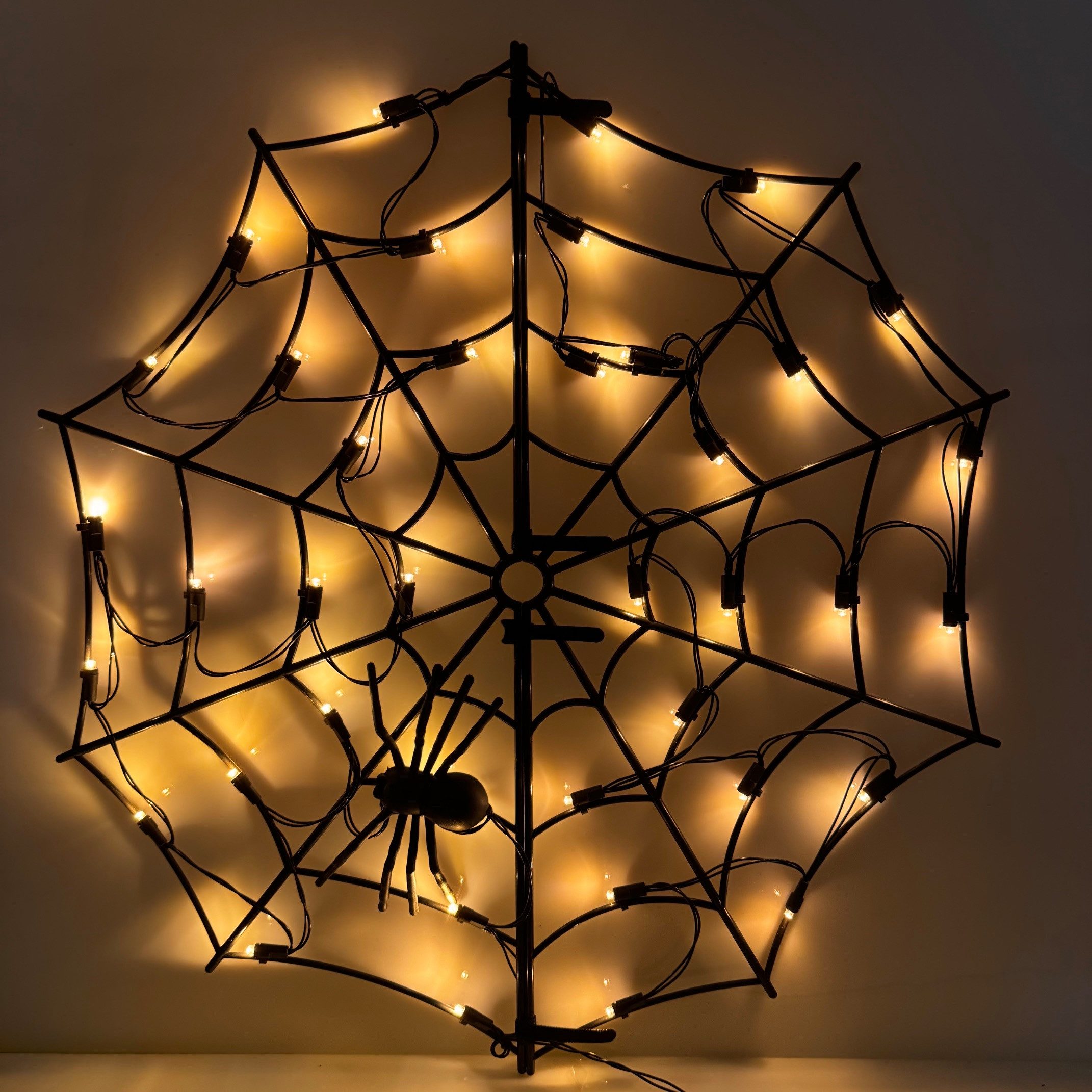 Online-Fuchs LED-Lichterkette mit Spinnennetz für den Außenbereich - Halloween Dekoration Outdoor, inklusive 6-Stunden Timerfunktion