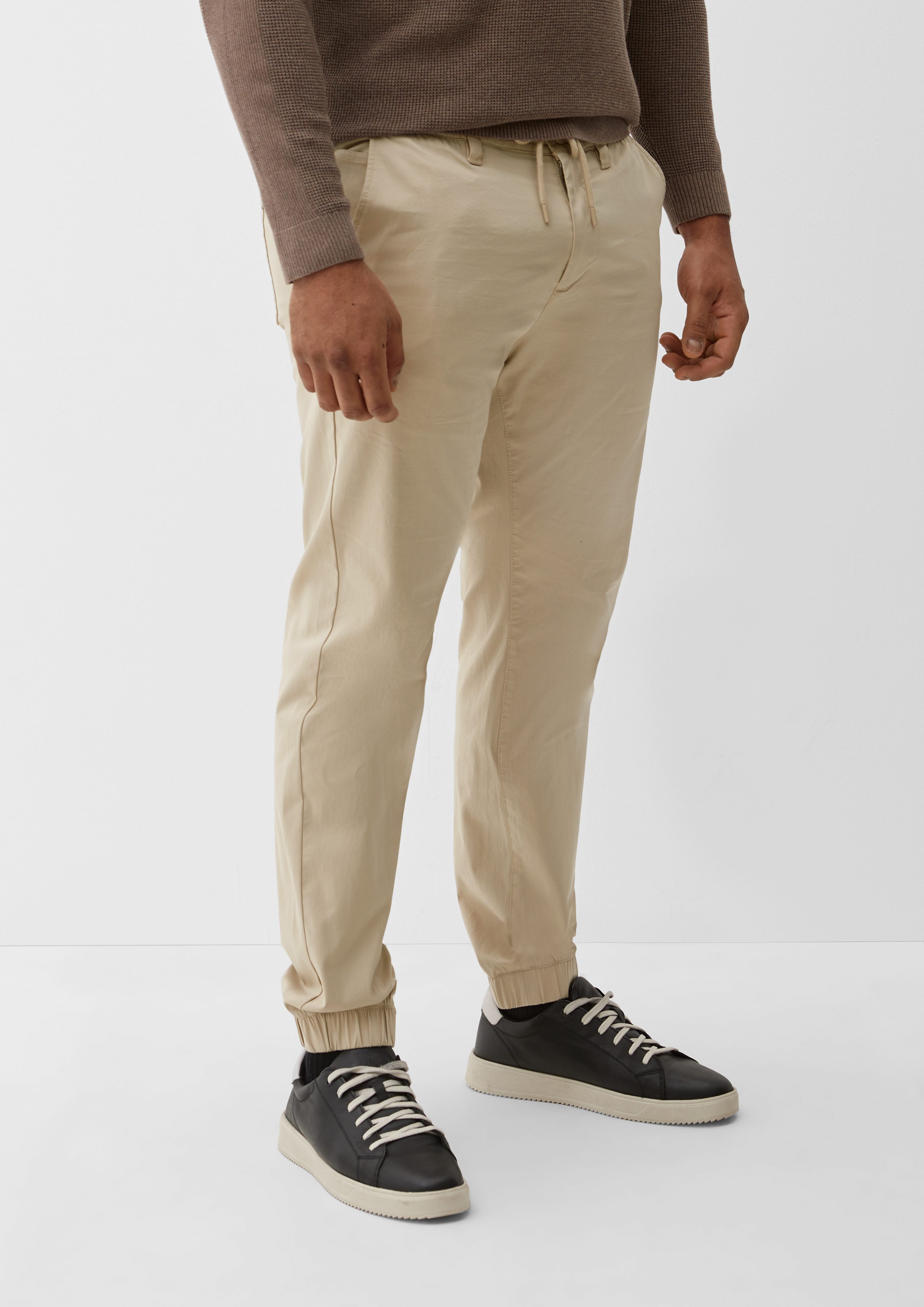 s.Oliver Stoffhose Regular: mit Twill-Hose beige Elastikbund