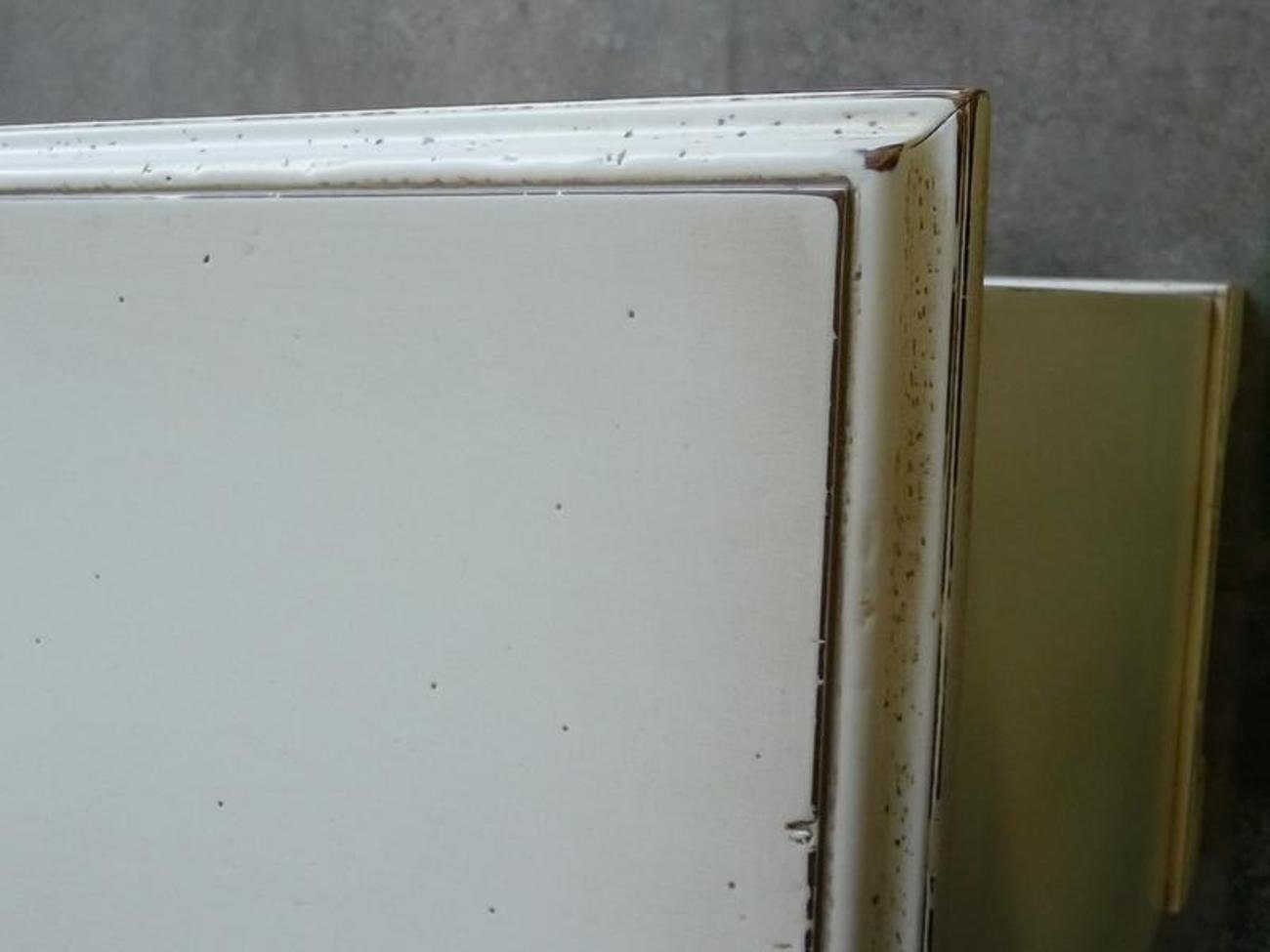 Made St., Schrankmöbel Kleiderschrank aus (1 Sideboard), in Sideboard Sideboard Europa Kommode JVmoebel 1x Kommoden Naturholz