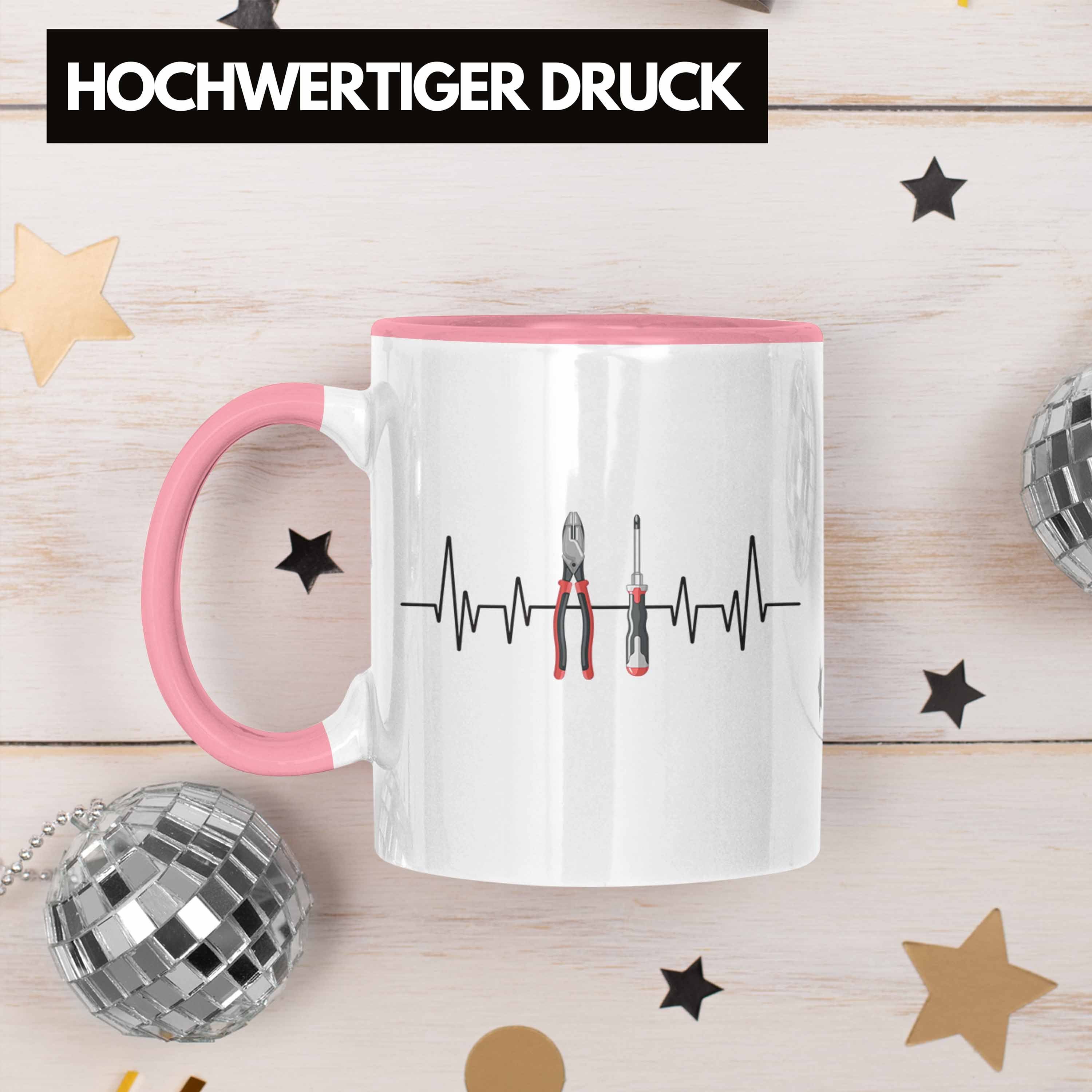 Trendation Tasse Trendation - Herzschlag Werkzeug Geschenk Tasse Hausmei Handwerker Rosa für