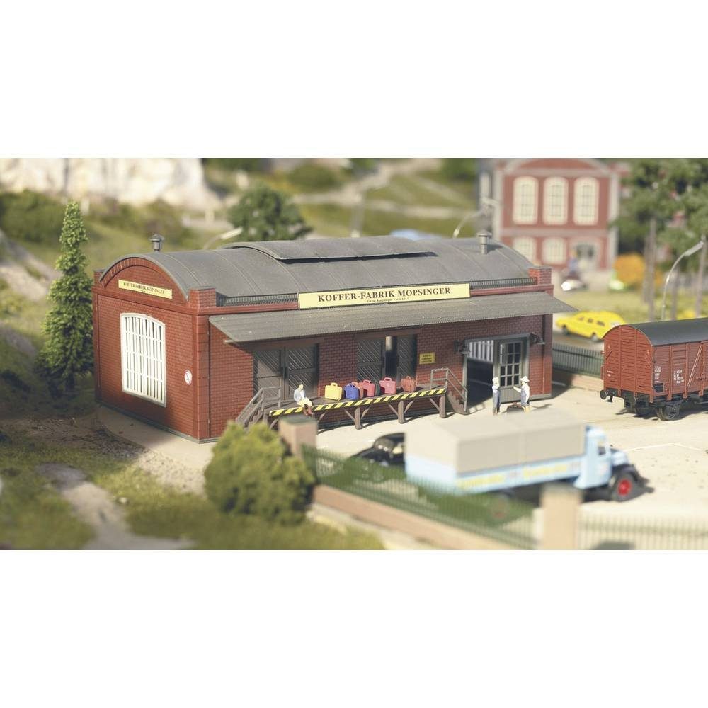 Modelleisenbahn-Gebäude H0 Kofferfabrik Mopsinger