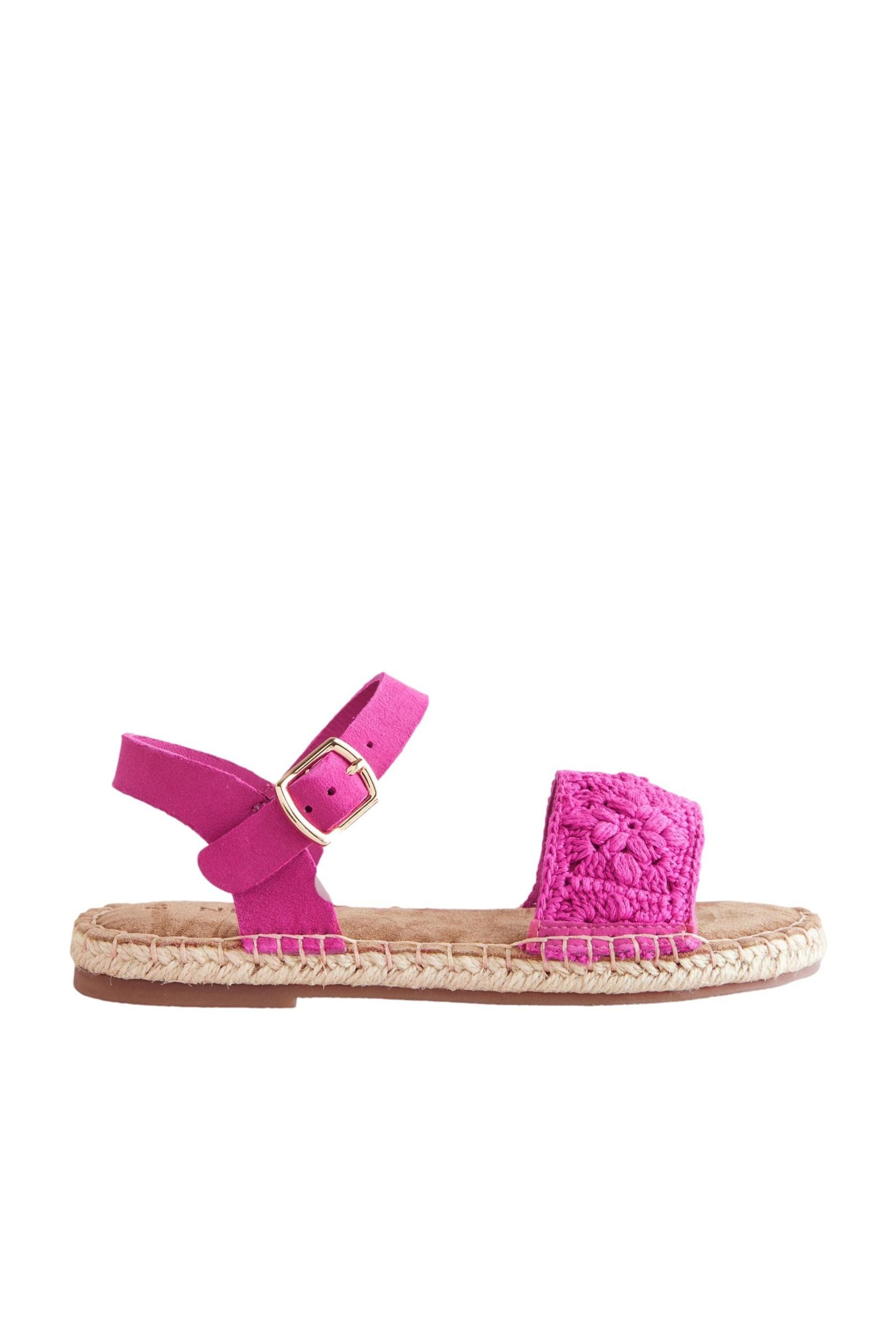 Sandalen mit Häkeldetail und Schnallenverschluss Sandale