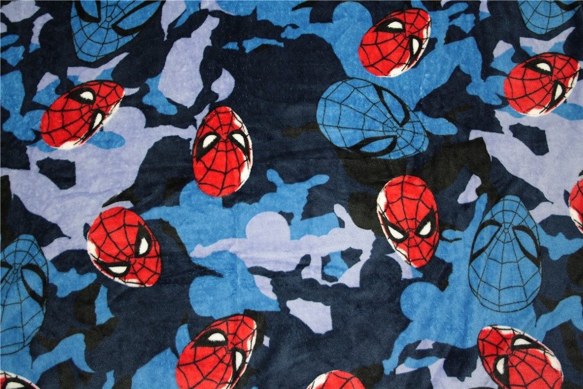 Wohndecke - Kuscheldecke mit Kapuze für Kinder – weich & wärmend – 120x150 cm, Spiderman, ideal zum Einkuscheln, perfekt für Kinder