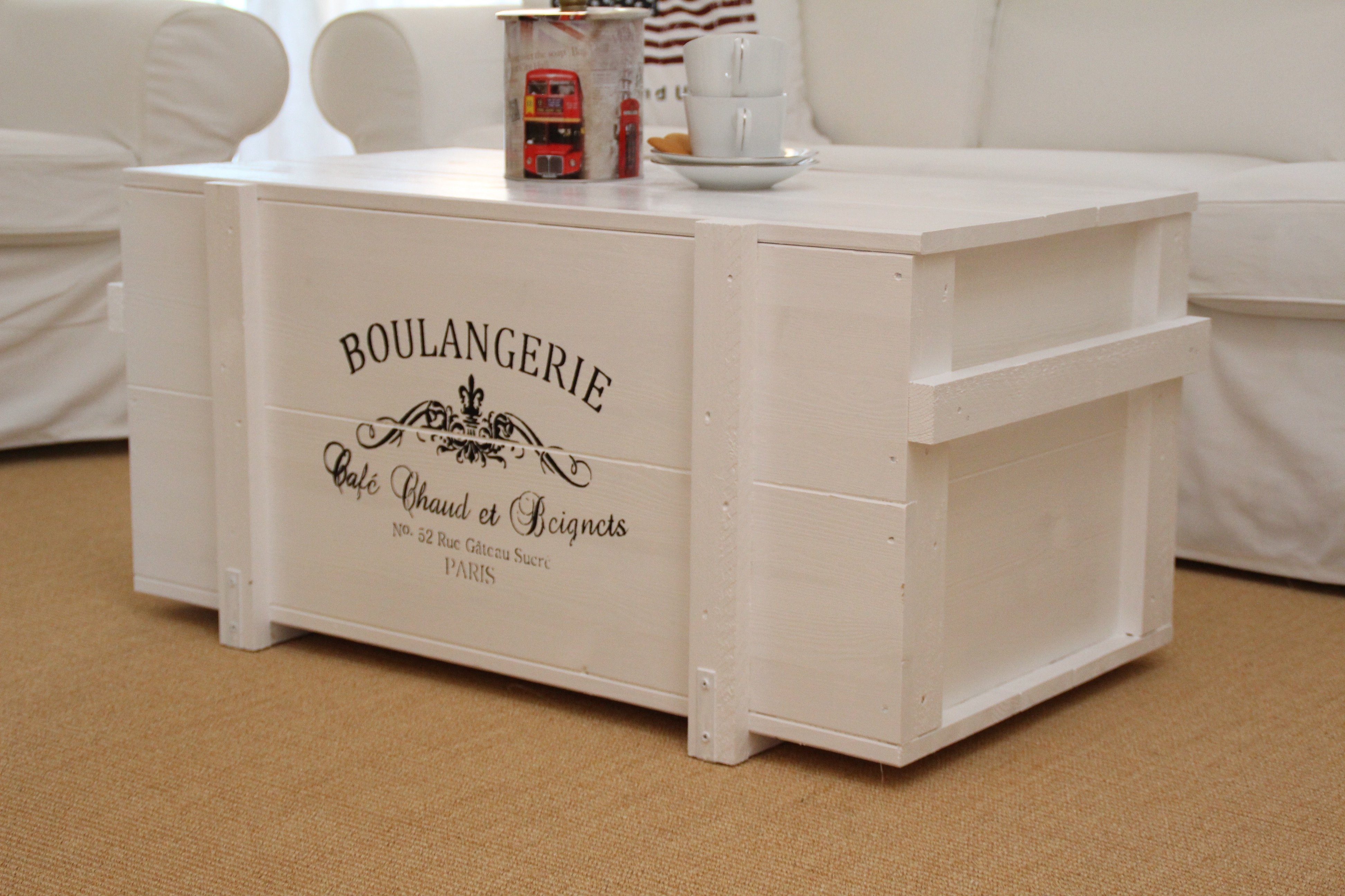 Uncle Joe´s Truhentisch Boulangerie, im Vintage-Stil