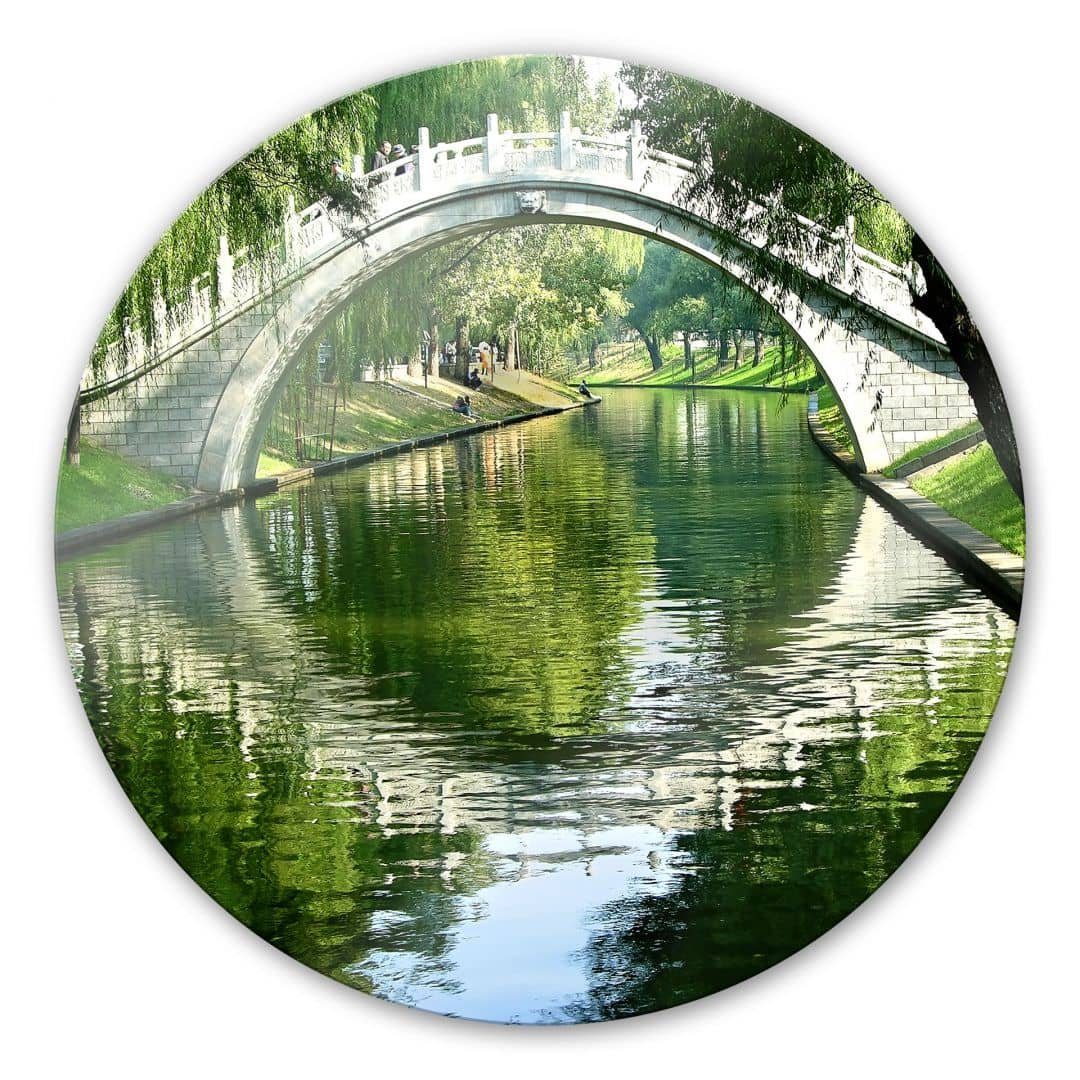 K&L Wall Art Gemälde Glas Wandbild Rund Glasbild Wohnzimmer Park Brücke Fluss im Wald, Wandschutz Deko Bilder