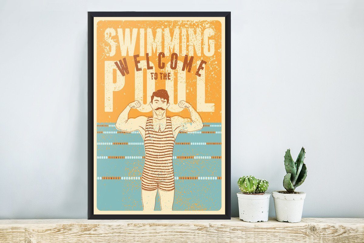 MuchoWow Poster Zitate - Willkommen im Schwimmbad - Schwimmen - Vintage - Badeanzug, (1 St), Bilderrahmen Schwarz, Wanddeko für Wohnzimmer, 40x60 cm