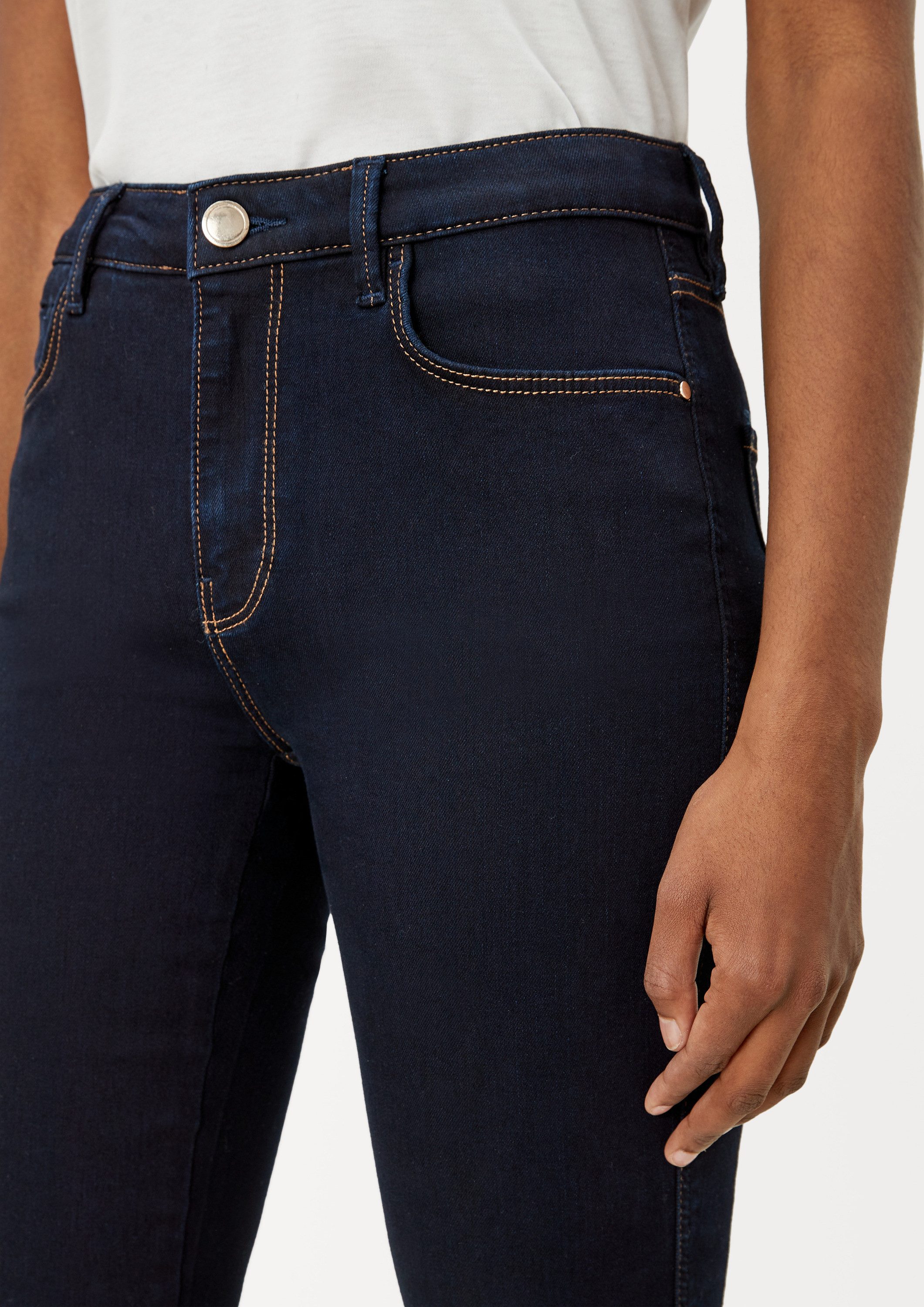 s.Oliver Slim-fit-Jeans Hose SIENNA Jeans Sienna / Slim Fit / Mid Rise / Slim Leg