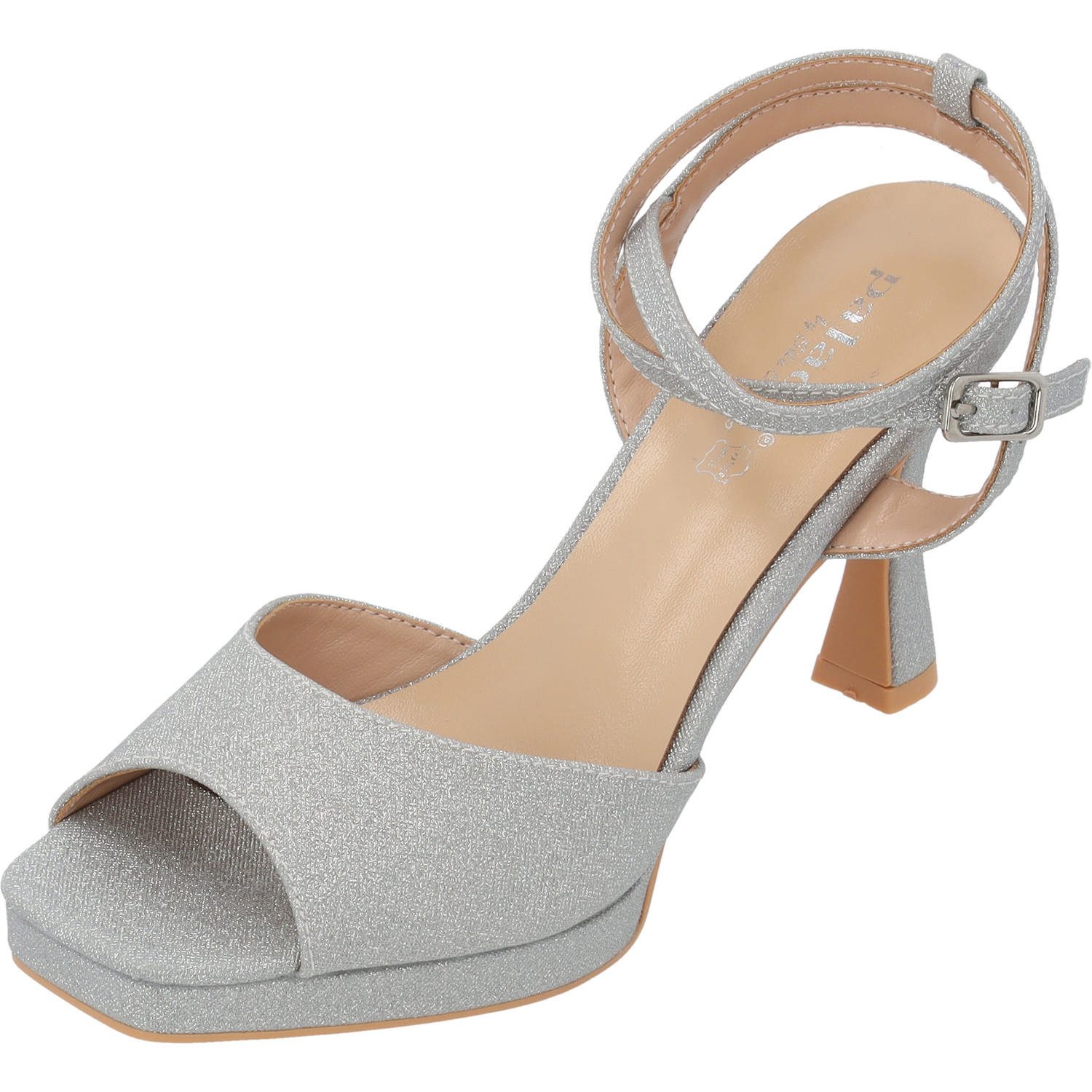 Vavith by Sila Sahin Pumps