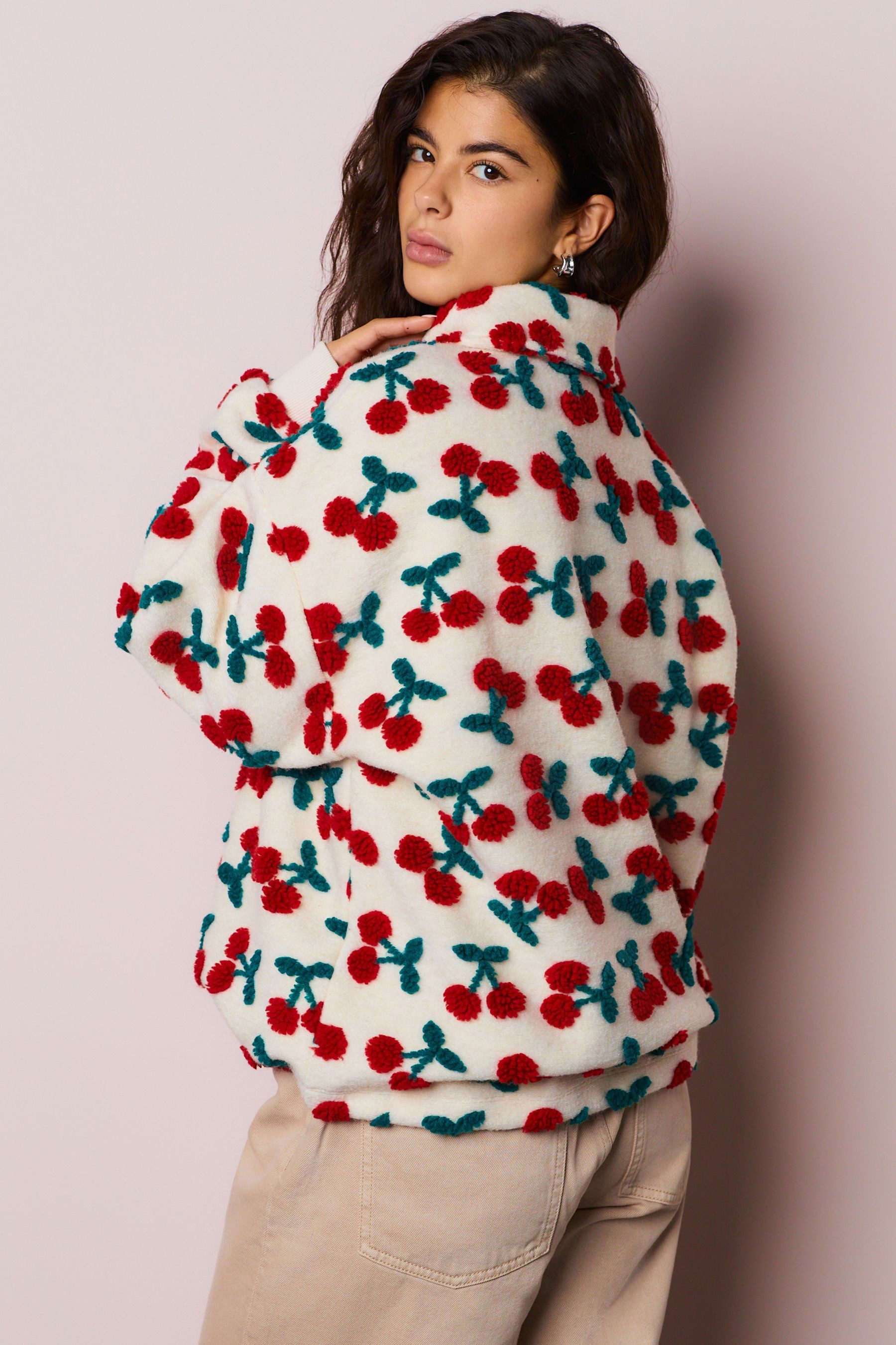Next Fleecepullover Borg-Fleece mit RV-Kragen und Grafik (1-tlg)