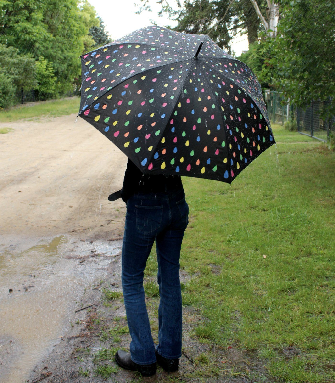 iX-brella Stockregenschirm Mini Ultra Light - mit großem Dach - extra leicht, Taschenschirm, Farbwechsel bei Nässe bunte Tropfen