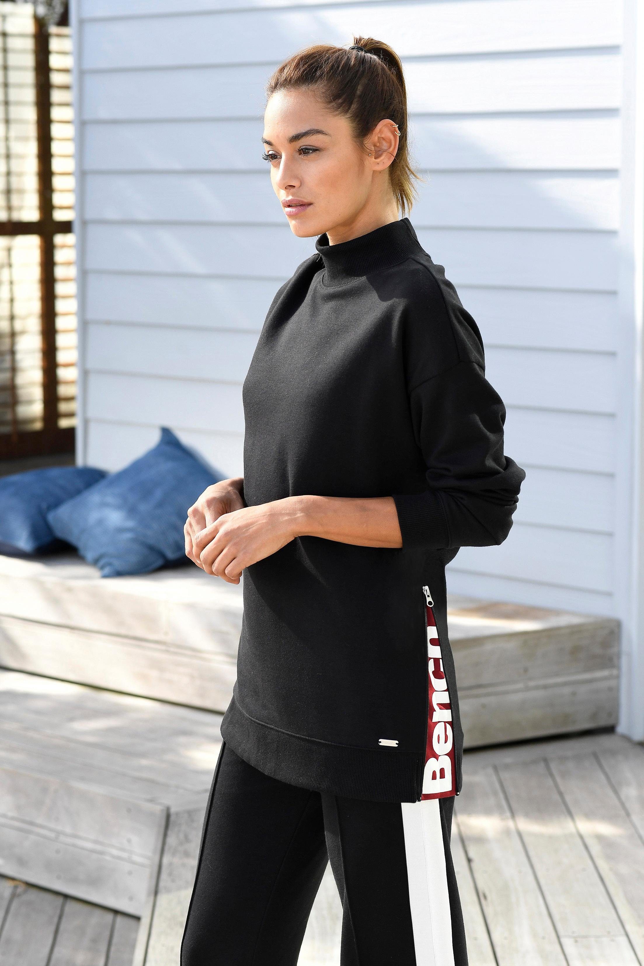 Bench. Sweatshirt mit Stehkragen und Reißverschluss-Detail online kaufen |  OTTO
