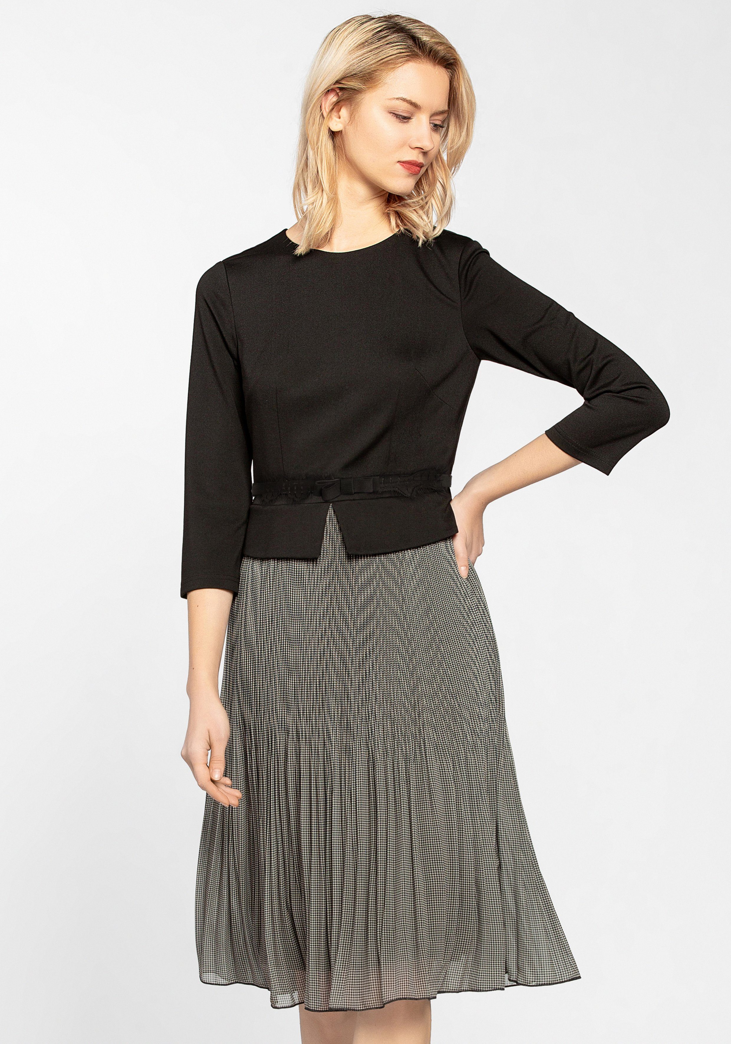 Apart Kleid, Two-In-One Optik, Oberteil in Jäckchen-Form ...