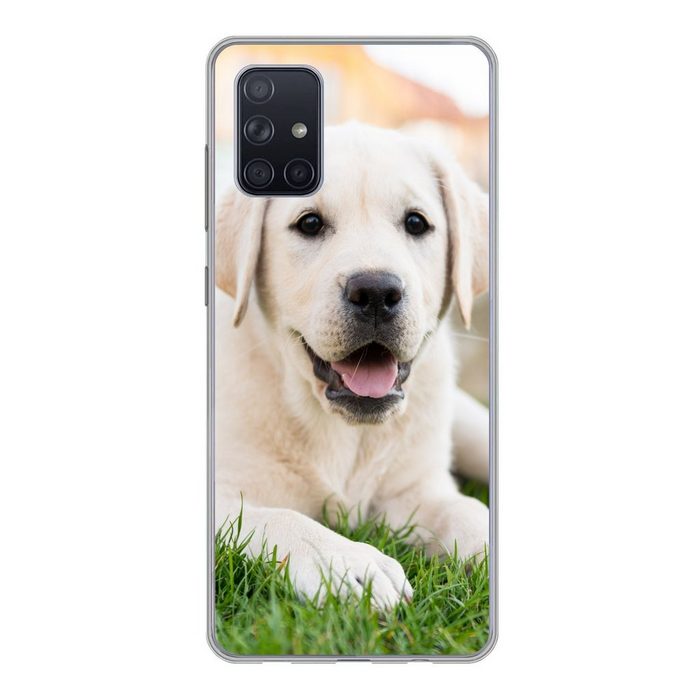 MuchoWow Handyhülle Weißer Labrador Retriever im Gras liegend Handyhülle Samsung Galaxy A51 5G Smartphone-Bumper Print Handy