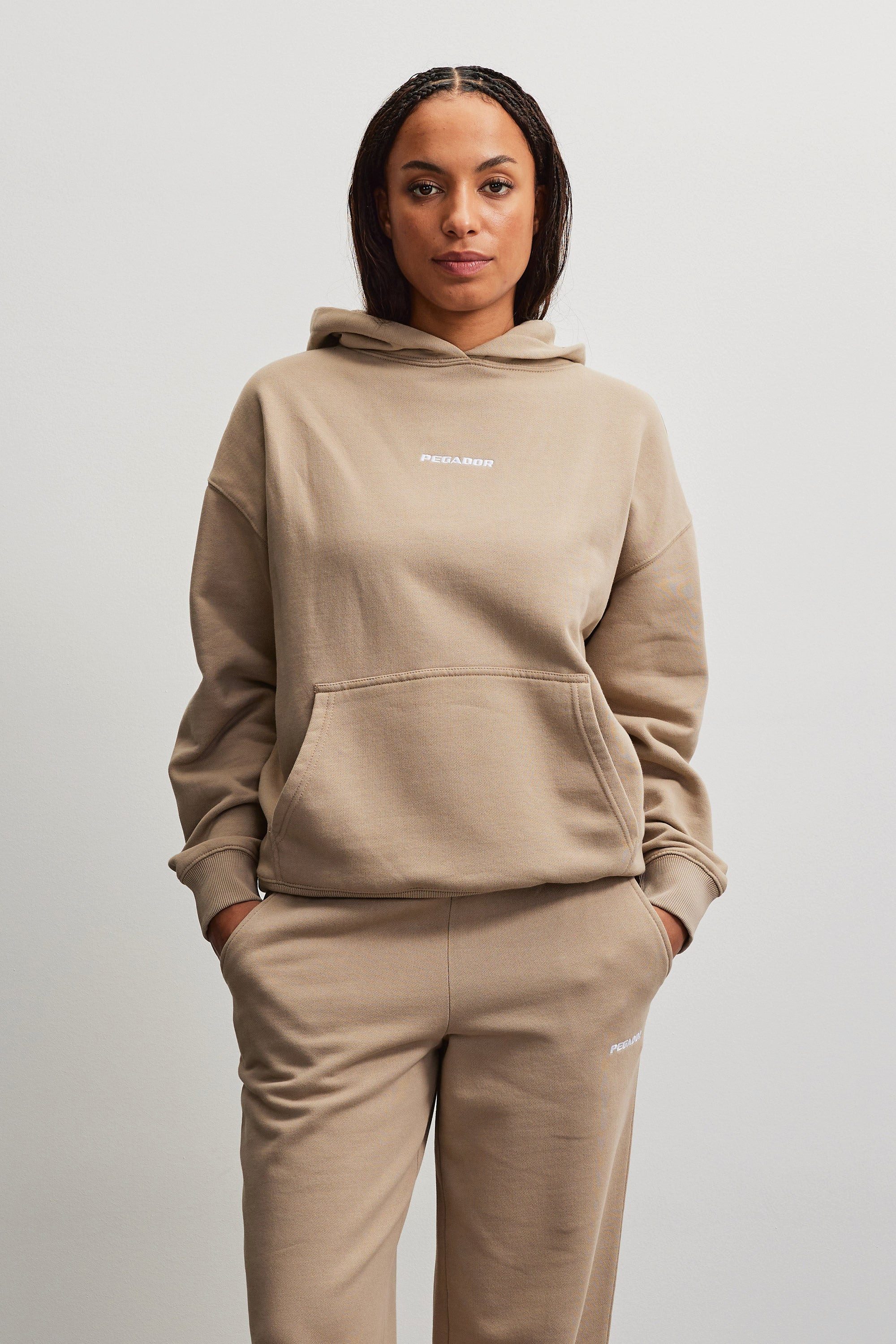 PEGADOR Kapuzensweatshirt CLARITA LOGO OVERSIZED HOODIE Baumwollmischung, oversize