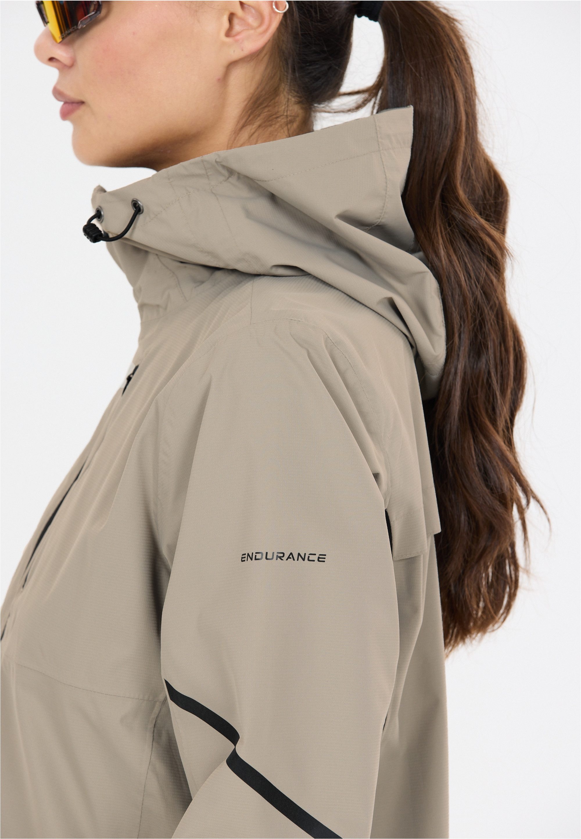 ENDURANCE Regenjacke Seren in wasserabweisender Qualität für Fahrrad und MTB – Bild 5 von 5