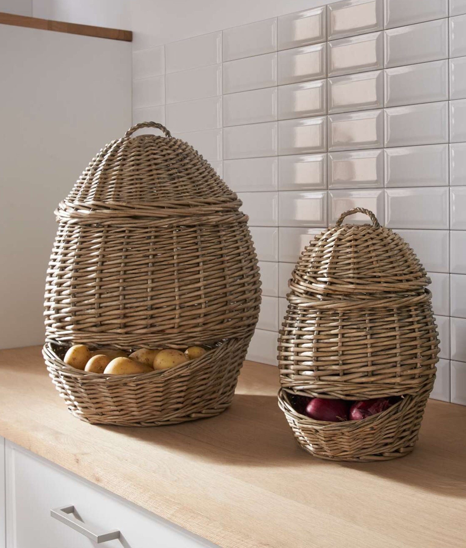 Dekoleidenschaft Vorratsdose Gemüsekorb aus Weide, grau, 32 + 45 cm hoch, Kartoffelkorb Zwiebelkorb, Weide, (2er Set), Weidenkorb, Flechtkorb, Aufbewahrungskorb