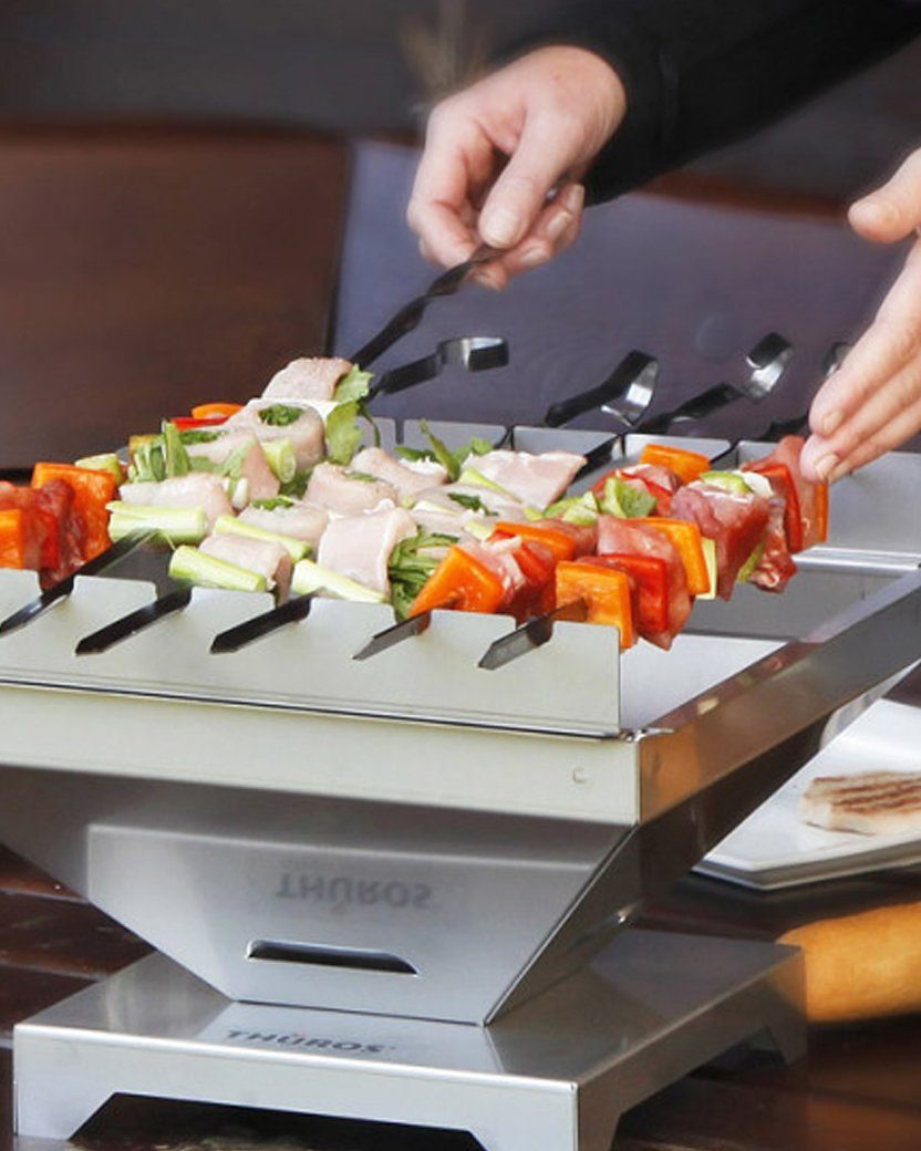 Thüros Schaschlikspieße Thüros Schaschlik Spießaufsatz mit 6 Spießen für T1, Tischgrill, Minicater (Grillfläche 30x30 cm)