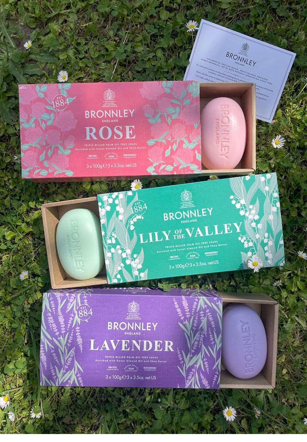 Bronnley Handseife Lily of the Valley 300 g, Triple Milled Soap in Geschenkbox 3x100 g