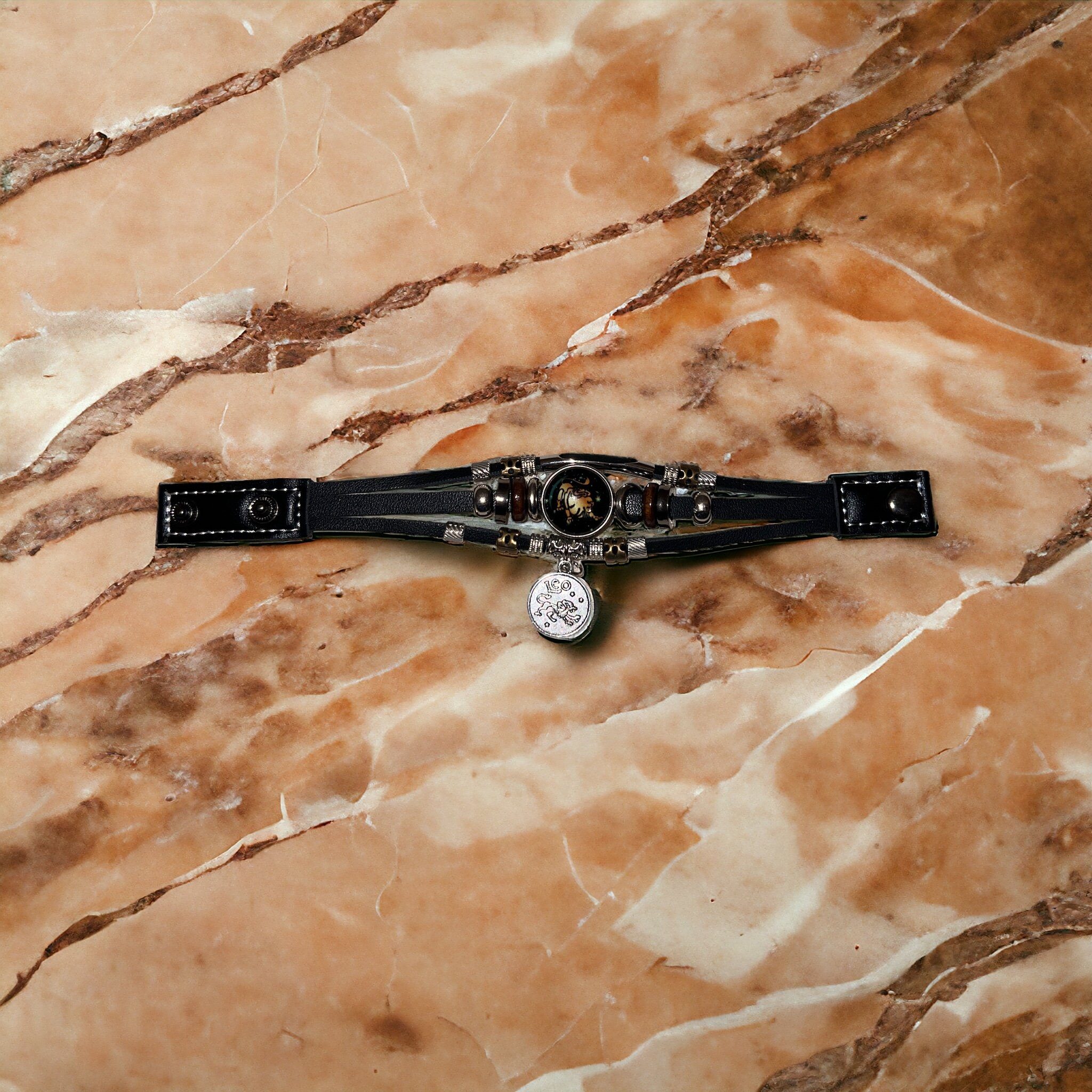 Stelby Armband mit Gravur Armband Sternzeichen Löwe mit 3D Gravur im Glas ( günstig online kaufen