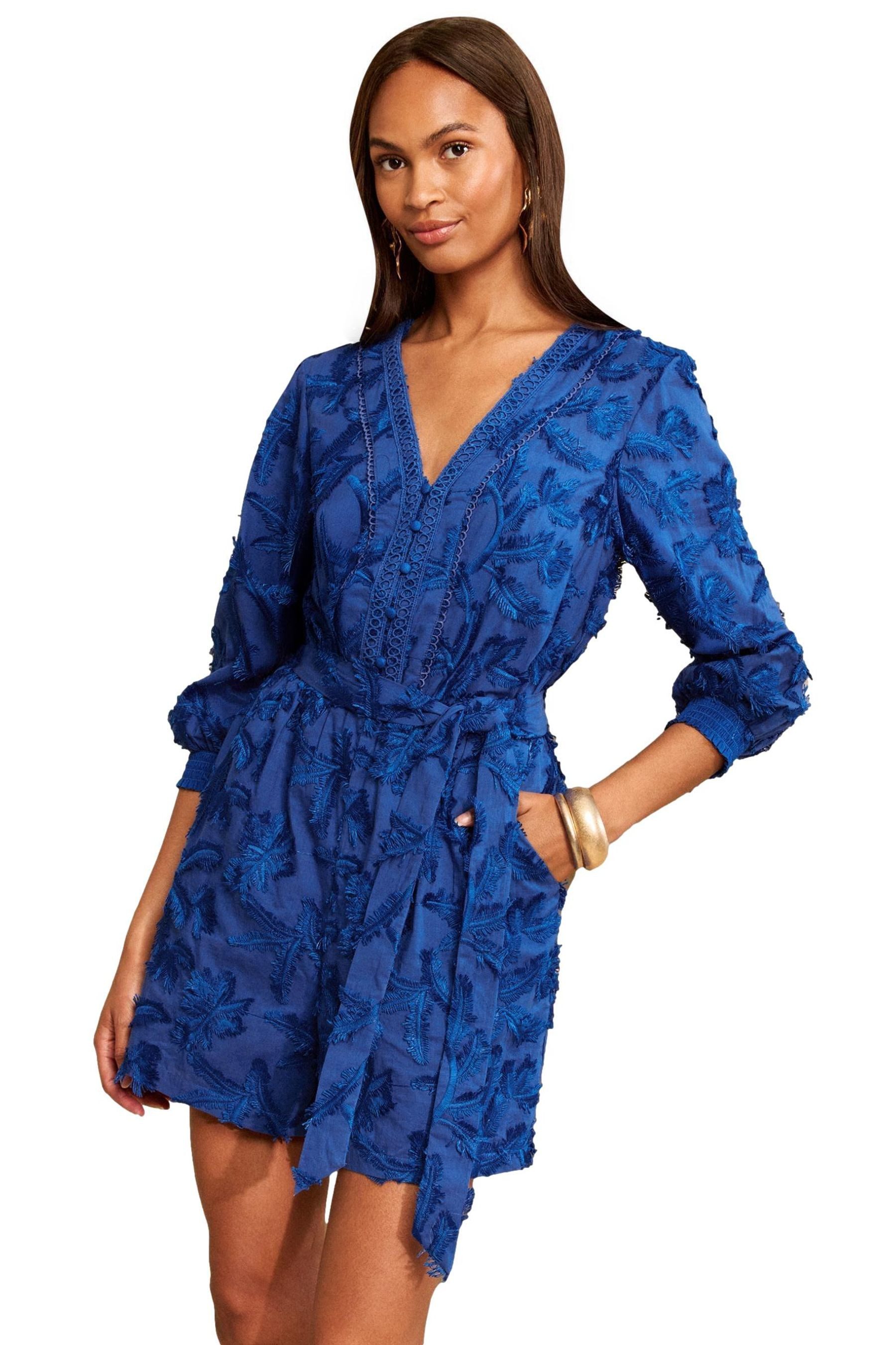 Love & Roses Playsuit Love & Roses Playsuit mit Muster, Kurzgröße (1-tlg)
