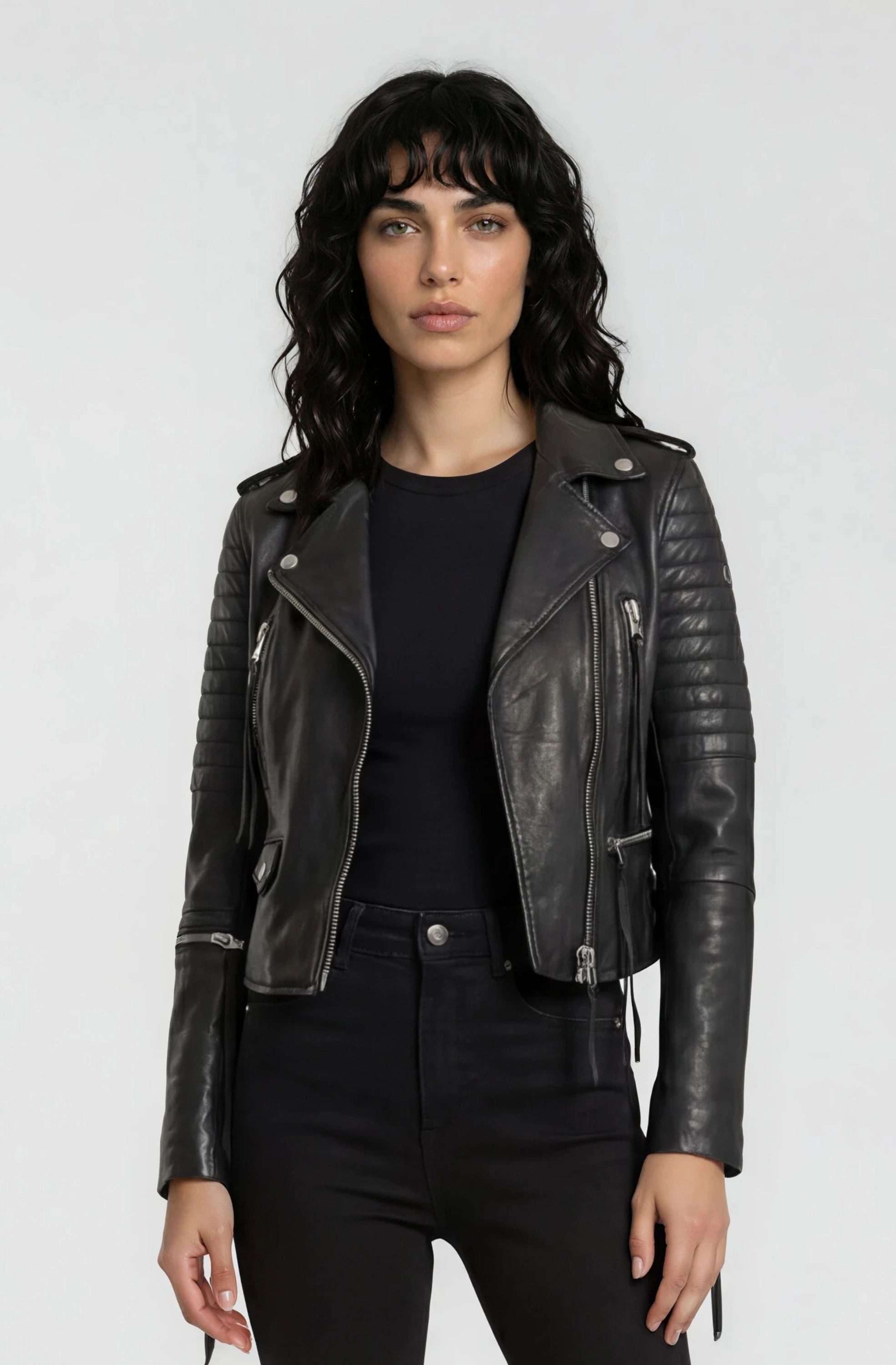 trueprodigy Lederjacke Jade mit Reißverschluss Details