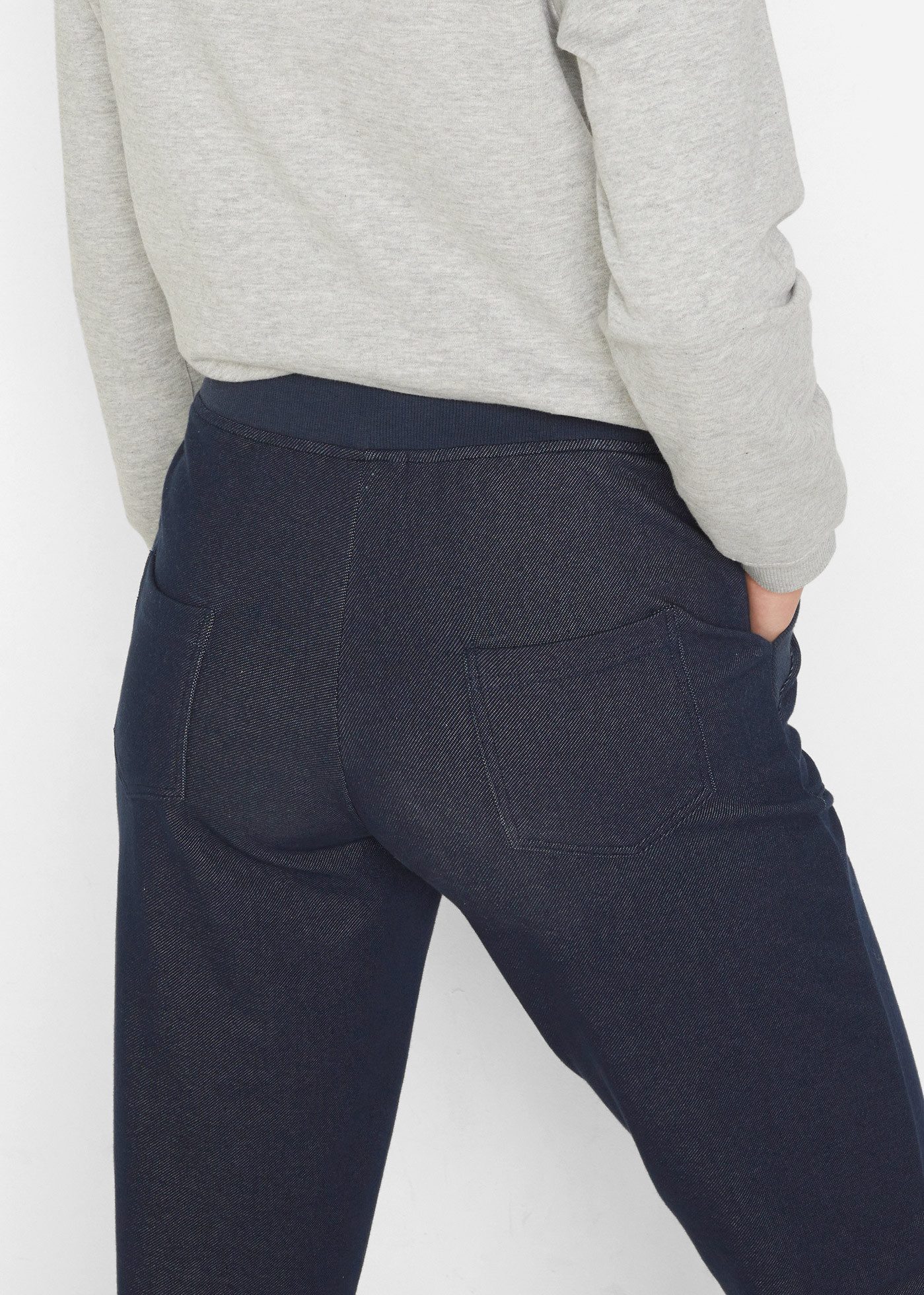 bonprix Sweathose aus überwiegend Baumwolle, mit Bündchen, regular fit
