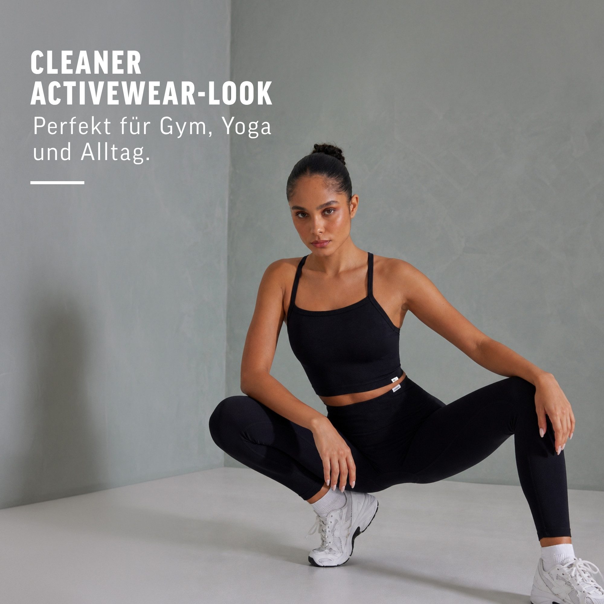 Smilodox Tanktop Vonda, Crop Top Damen, Sport-Top für Gym,Yoga & Freizeit Racerback, Seamless, Shaped Fit, Rundhals, atmungsaktiv