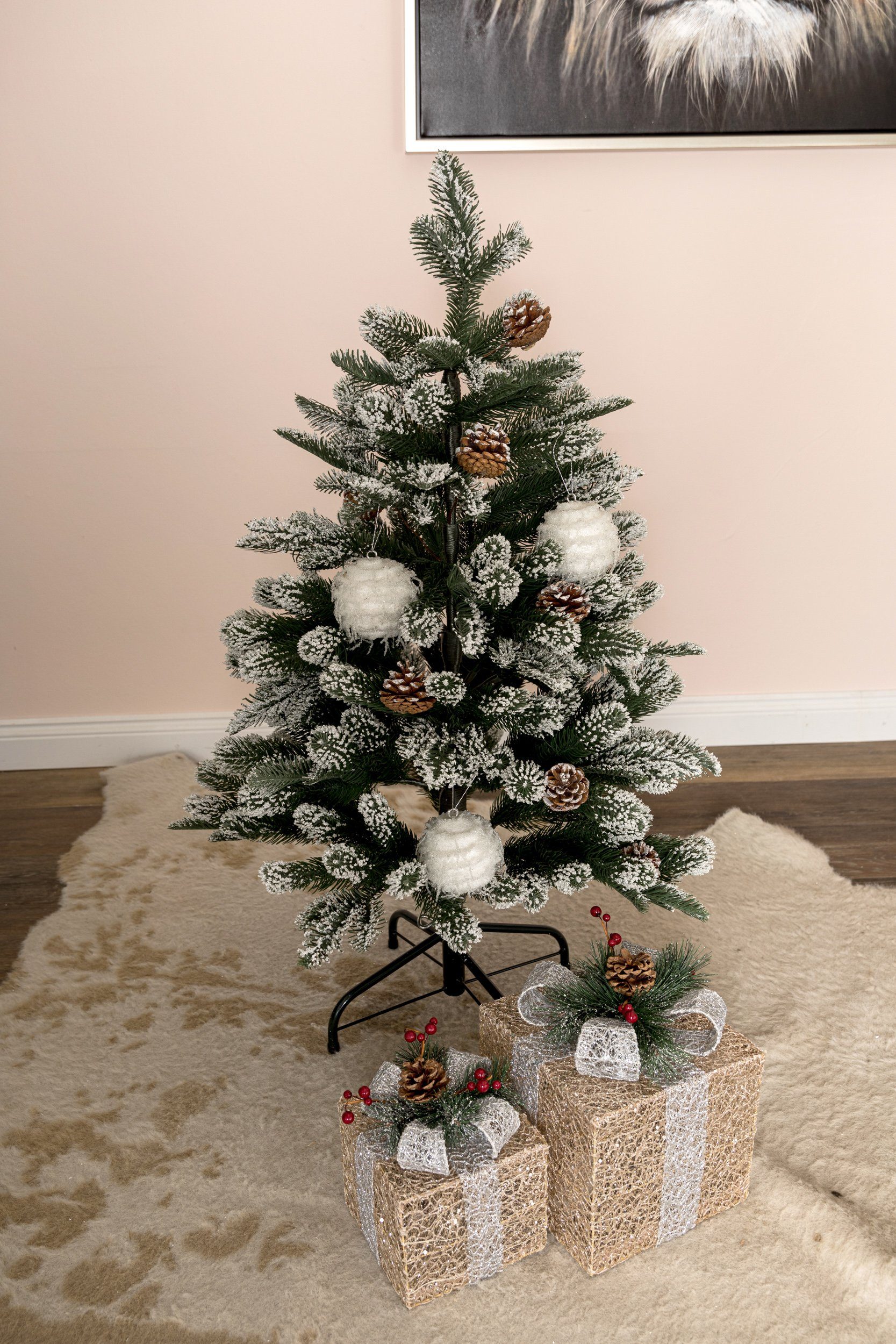 Wohnando Künstlicher Weihnachtsbaum TannenbaumAlternative mit Schnee