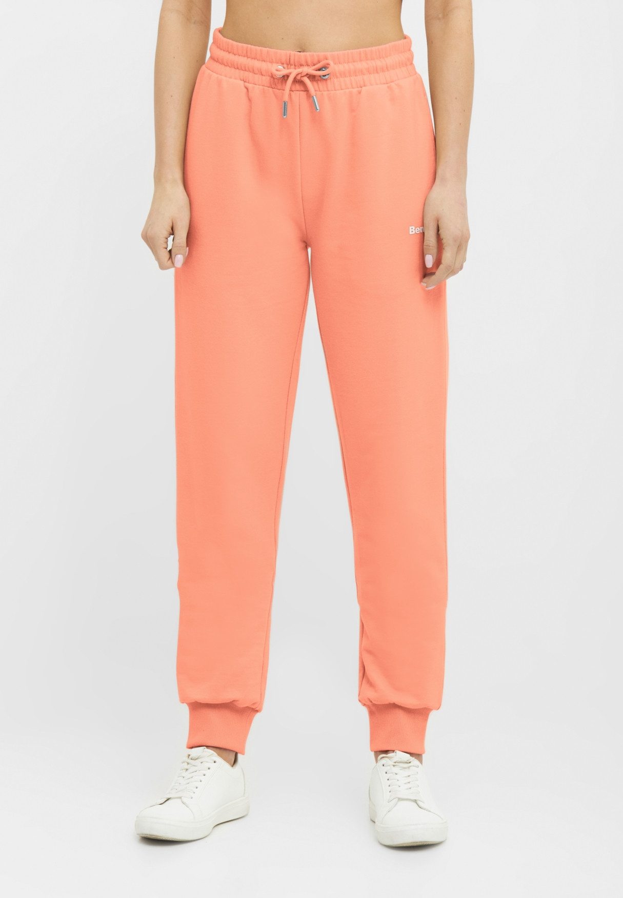 Bench. Jogger Pants Bench Hose Massa