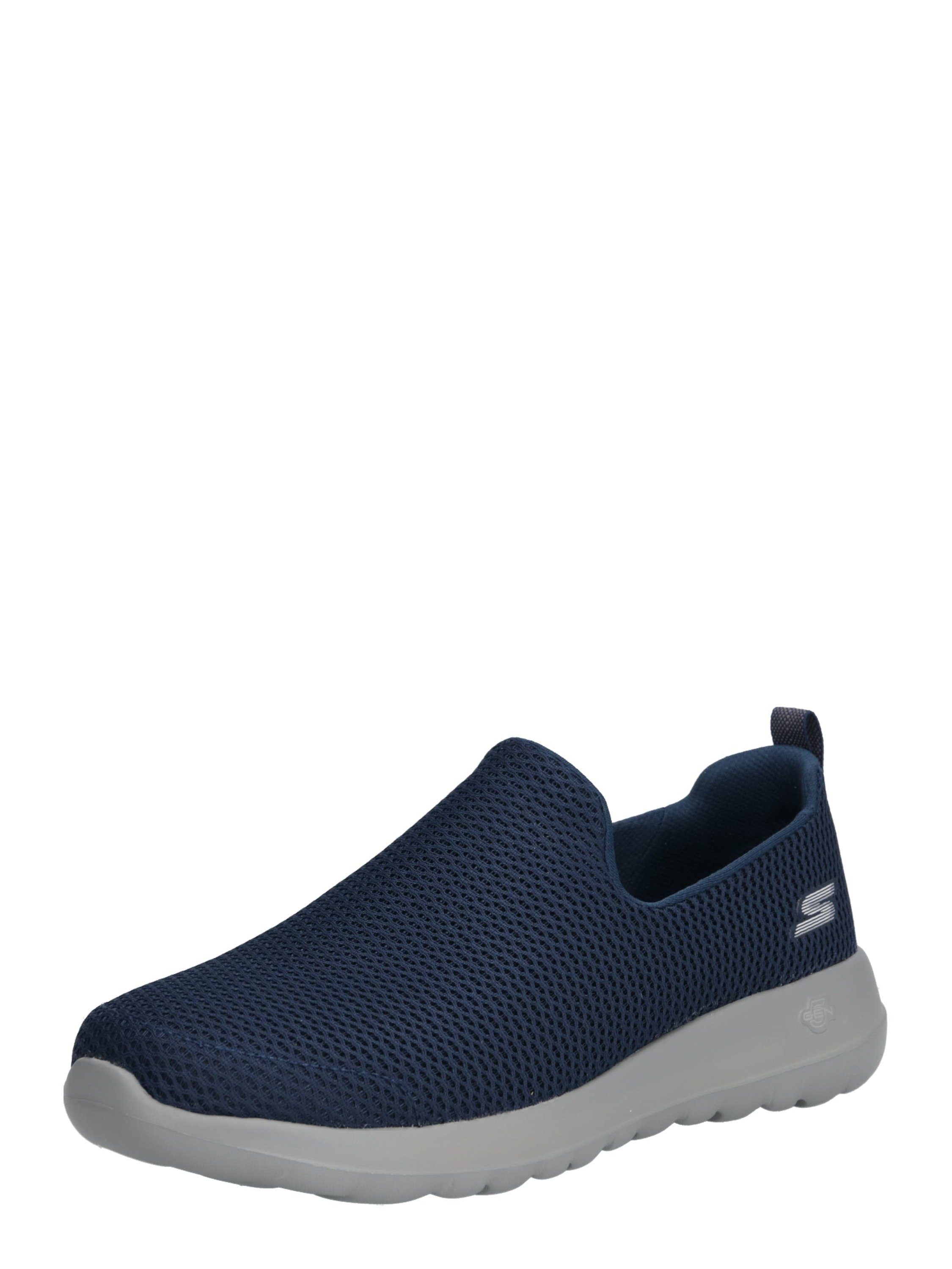 walk max