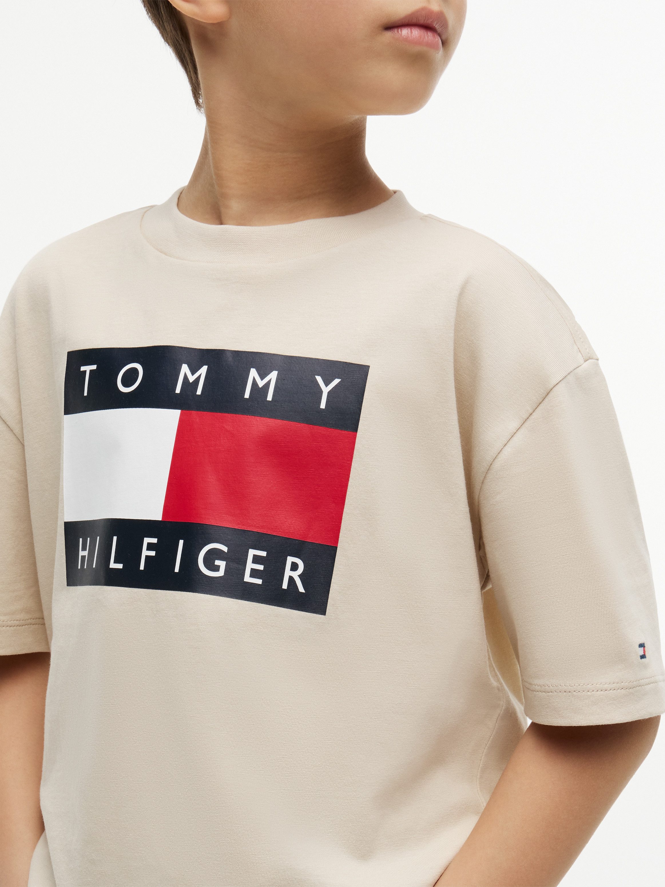 Tommy Hilfiger T-Shirt HERITAGE Regular Fit, Kinder bis 16 Jahre, Logo-Print – Bild 2 von 5