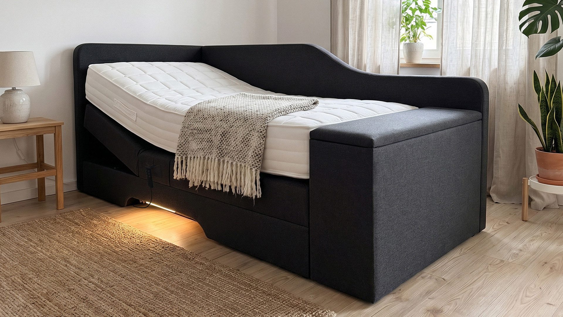 PAARA Boxspringbett elektrisch verstellbar mit LED und Truhe inkl. Matratze, mit einzigartigem Belüftungssystem