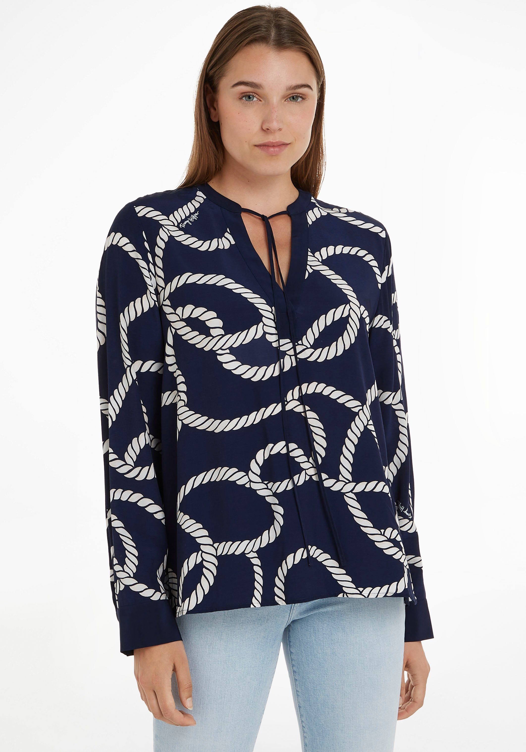 Tommy Hilfiger Druckbluse mit Tommy ROPE VIS PRINT BLOUSE Schriftzügen Hilfiger im Seiloptik-Print LS