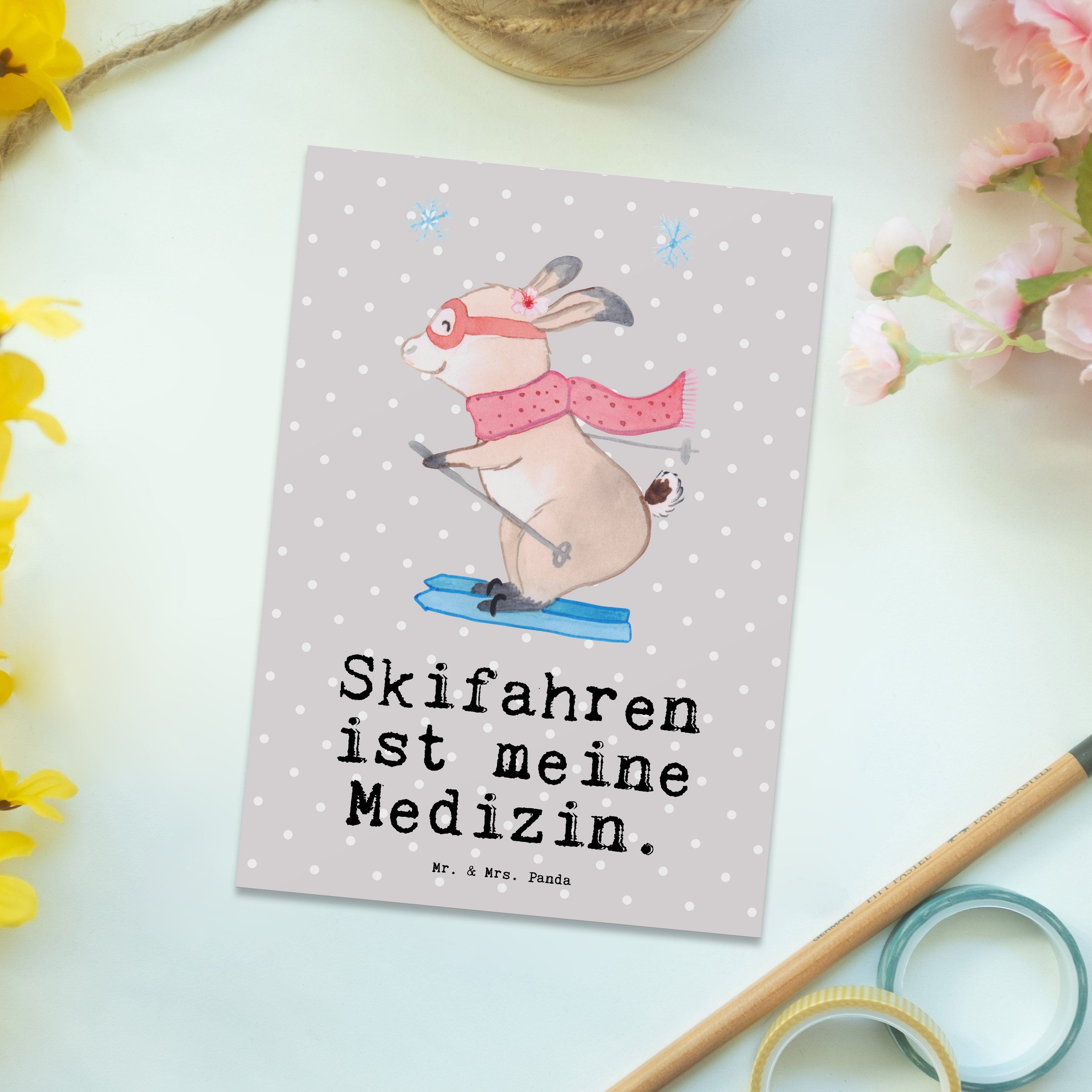 Sport, Postkarte - Medizin Panda Skiwet - Pastell Mrs. Bär Karte, Geschenk, Grau Skifahren & Mr.