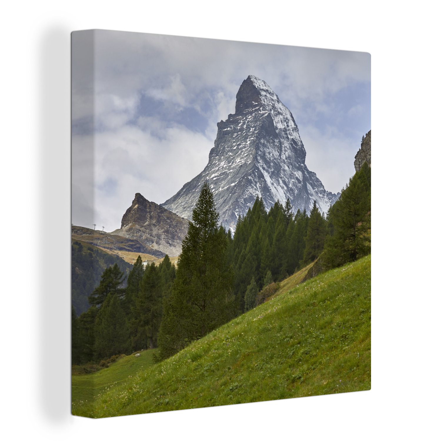 Schlafzimmer OneMillionCanvasses® hinter Matterhorn Schweizer Das einem Bilder für Wohnzimmer Leinwandbild (1 Tannenwald, St), Leinwand