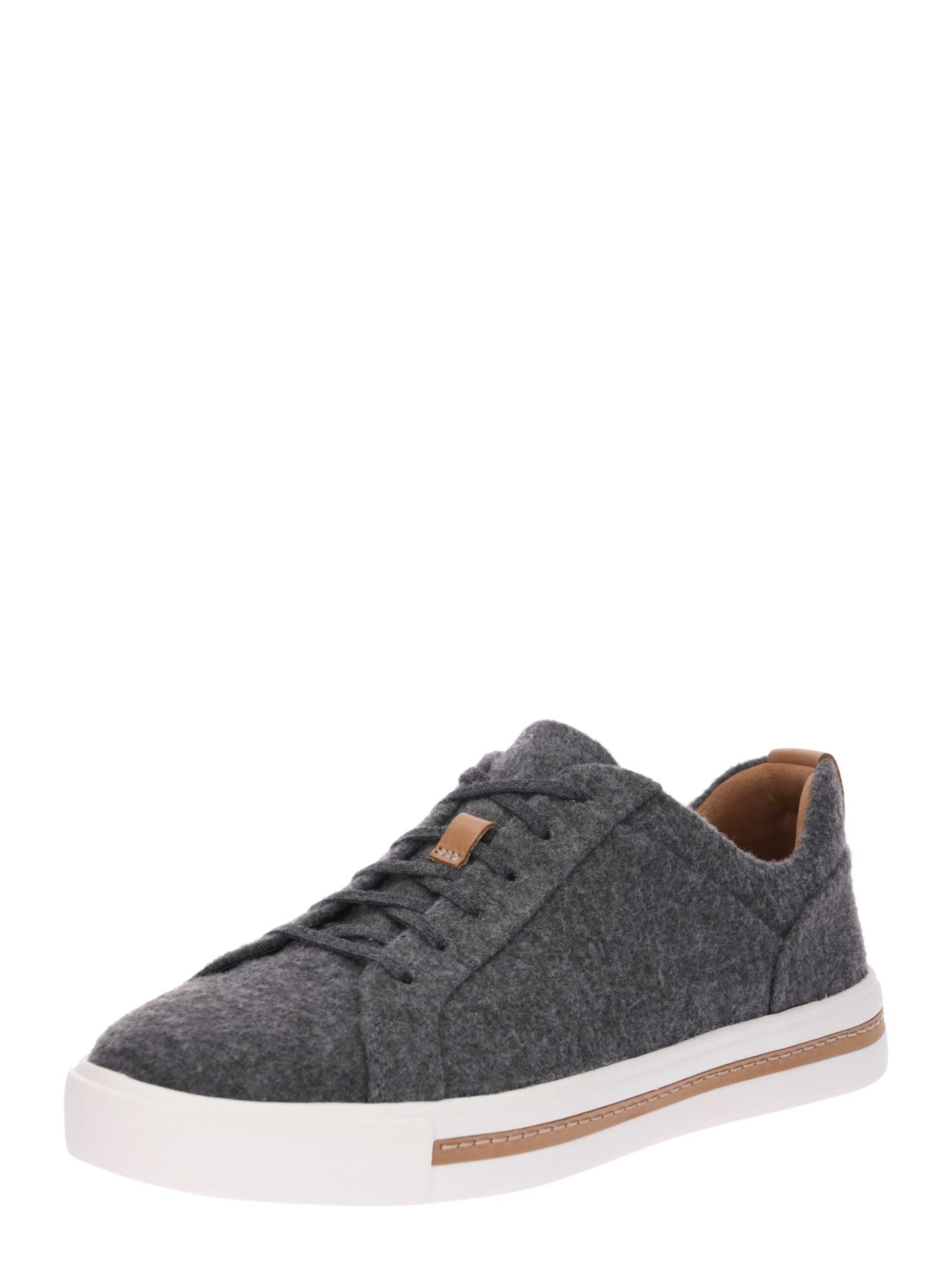 un maui sneaker