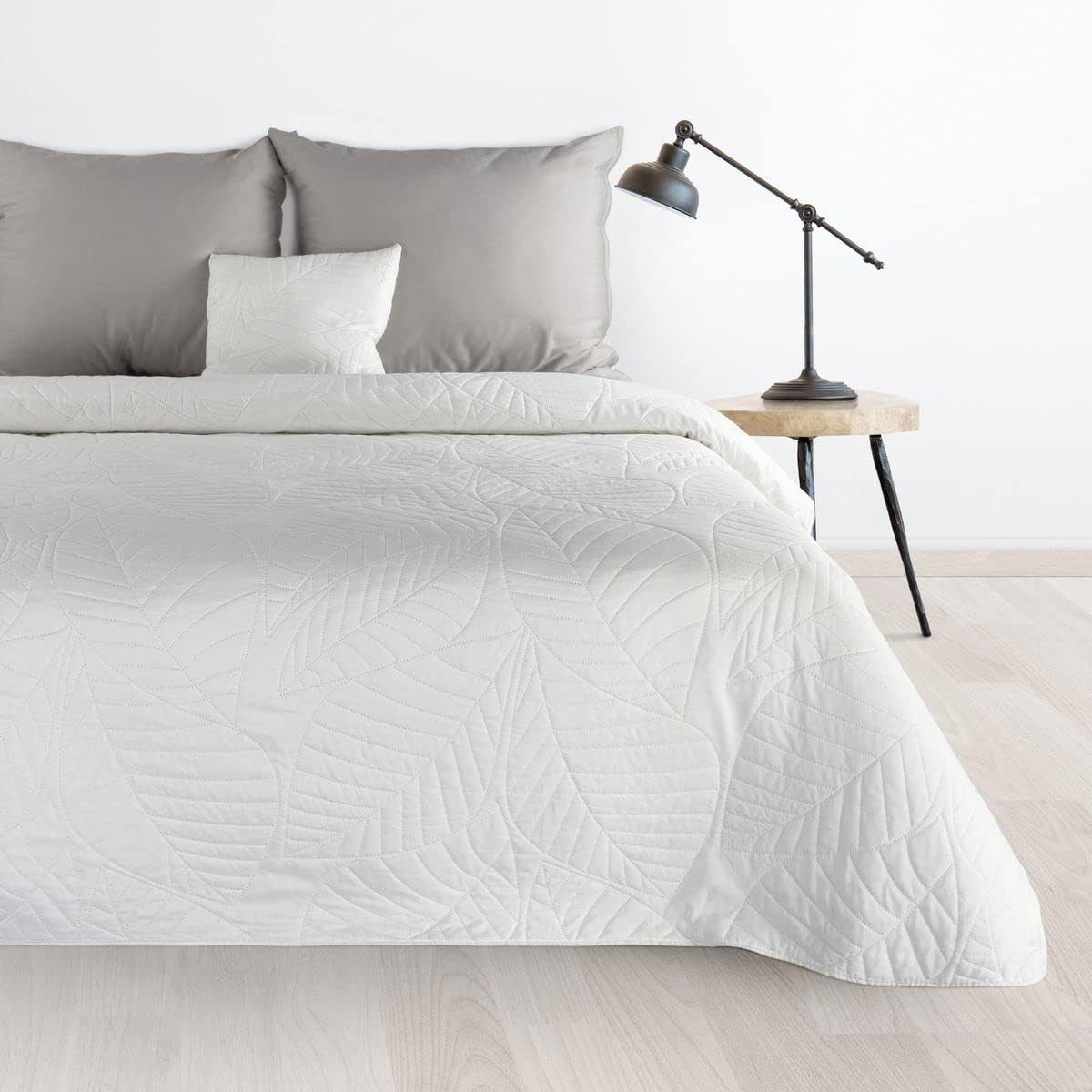 Design91 Tagesdecke BONI/6, Steppung Blätter Muster, günstig online kaufen
