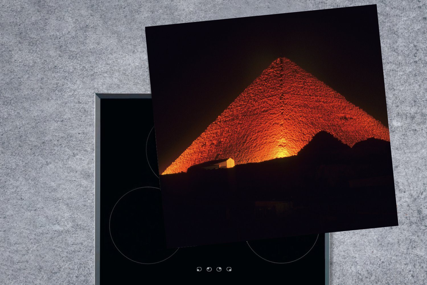 MuchoWow Herdblende-/Abdeckplatte Die Cheopspyramide bei tlg), cm, 78x78 für Ceranfeldabdeckung, küche Nacht, Vinyl, Arbeitsplatte (1