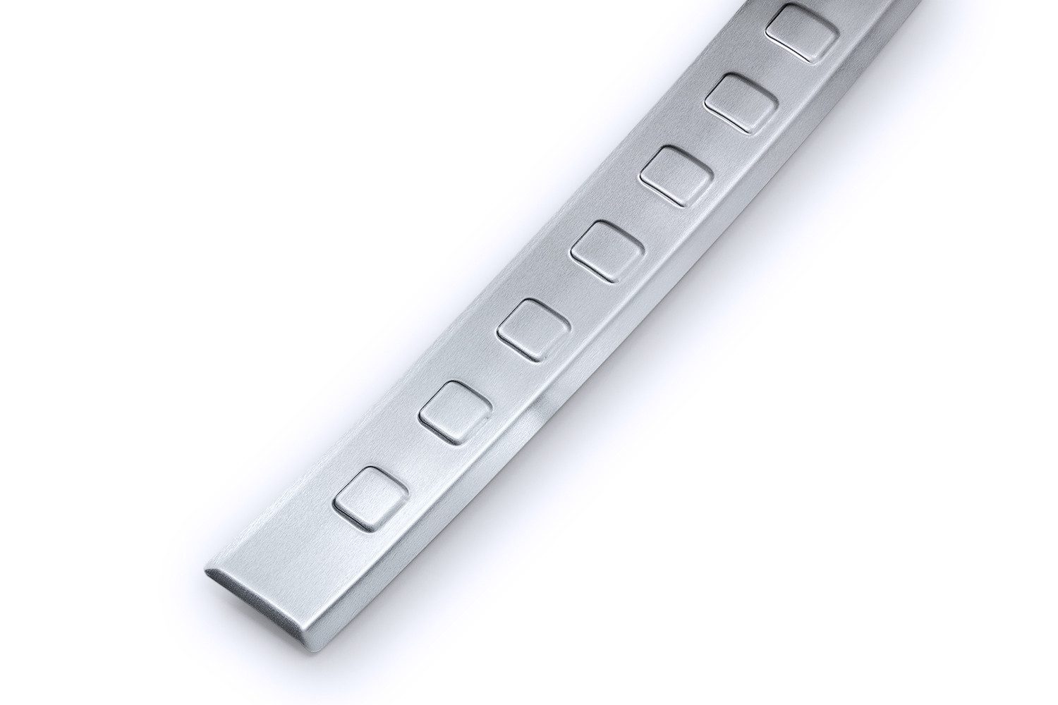 teileplus24 Ladekantenschutz AL185 Aluminium kompatibel mit Mitsubishi Eclipse Cross ab 2021-