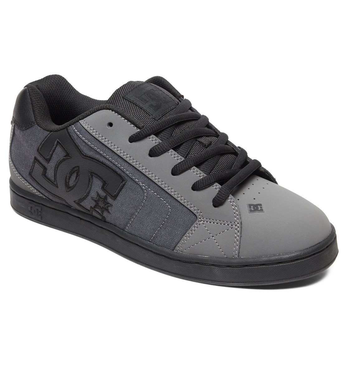 dc shoes aus